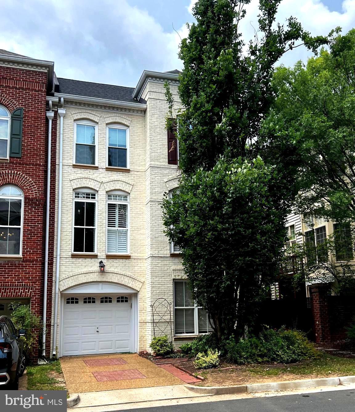 235 MURTHA STREET