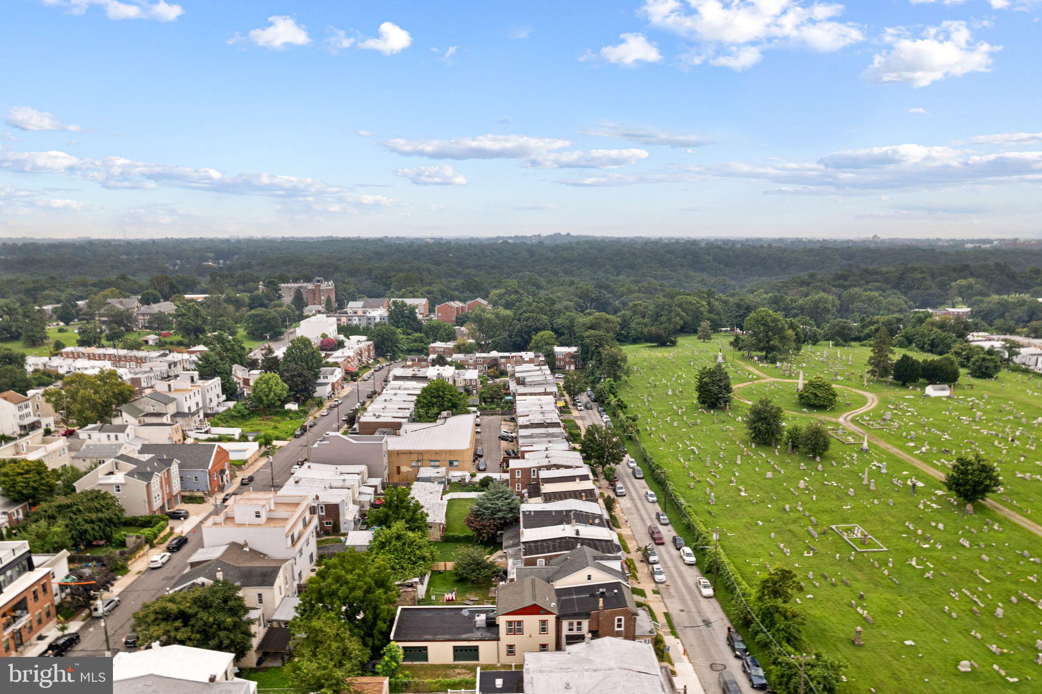 ROXBOROUGH - Residential
