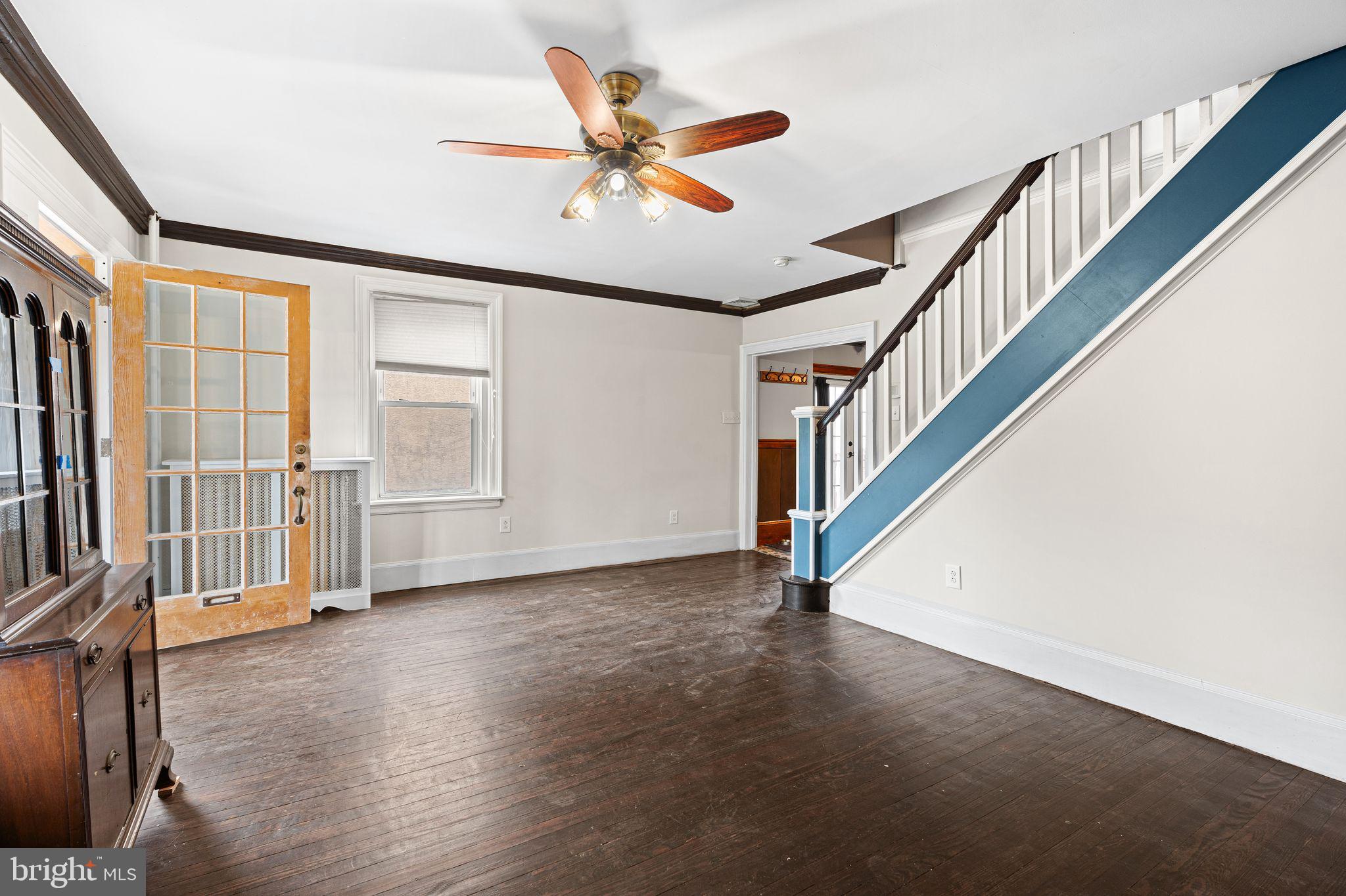 ROXBOROUGH - Residential