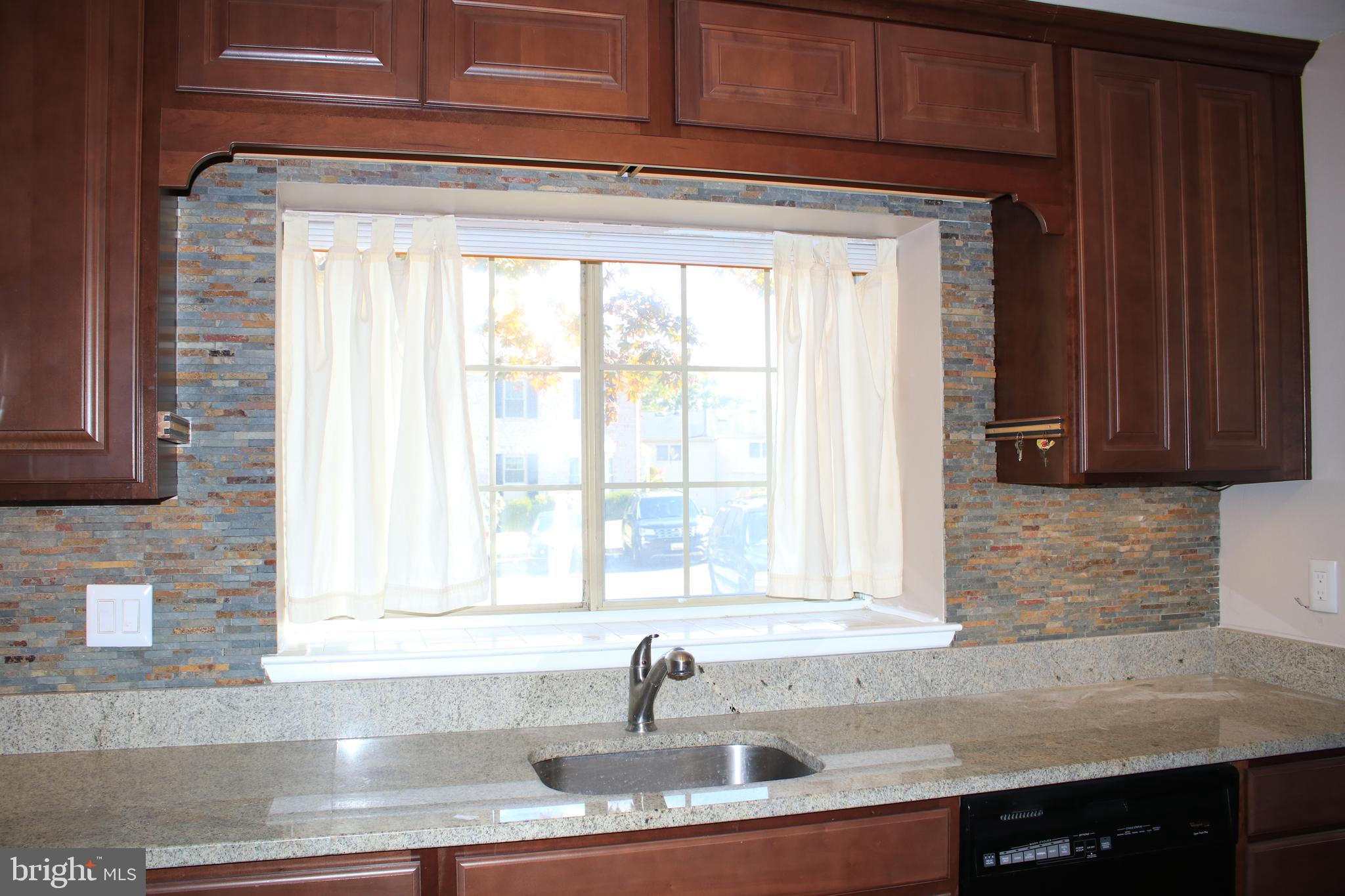 SILVER SPRING STATION - Residential