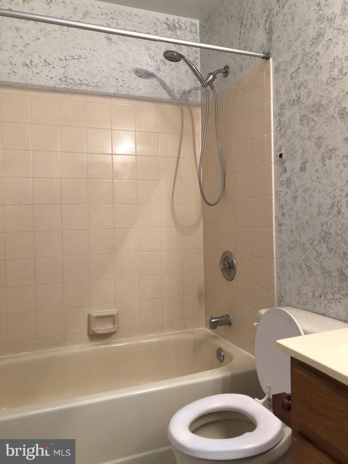 SILVER SPRING STATION - Residential