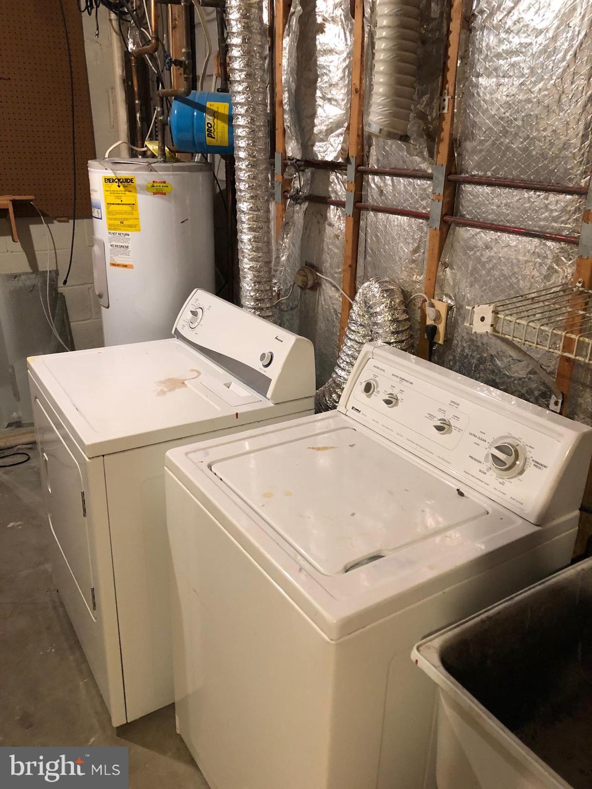 SILVER SPRING STATION - Residential