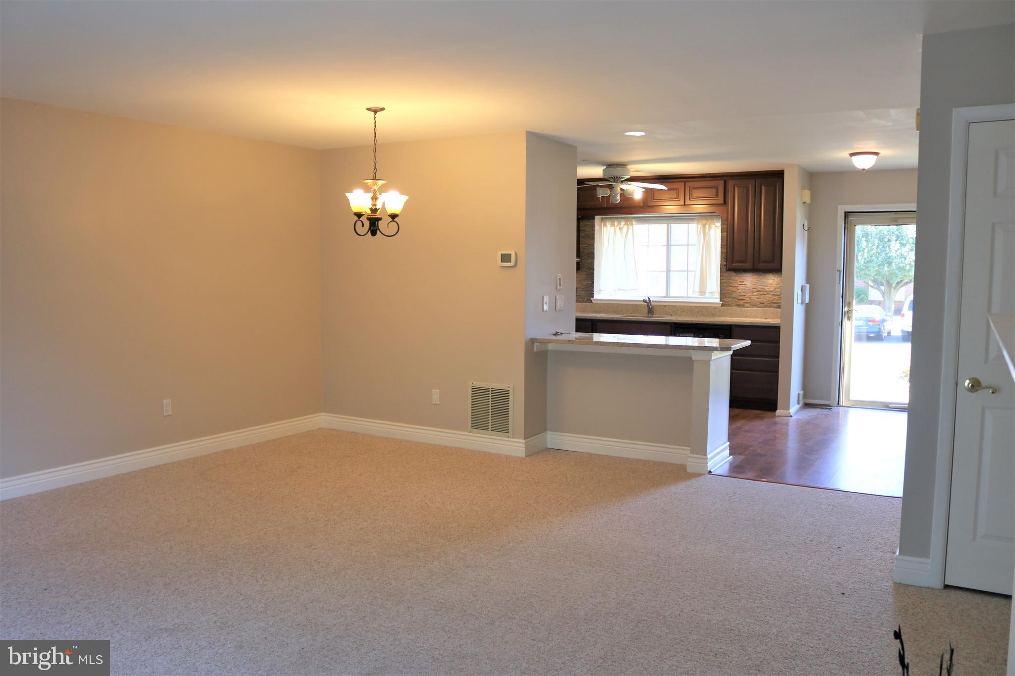 SILVER SPRING STATION - Residential