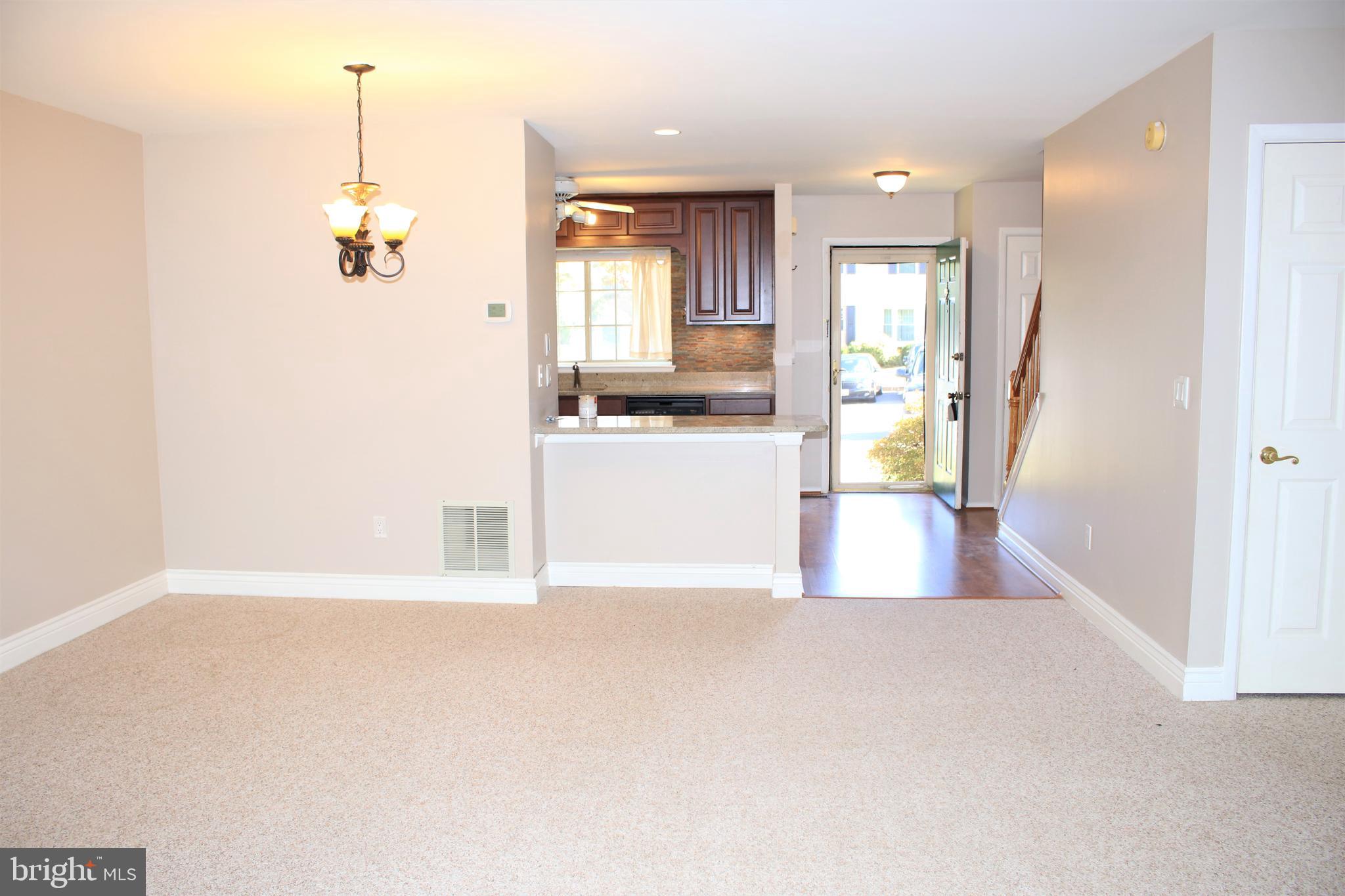 SILVER SPRING STATION - Residential