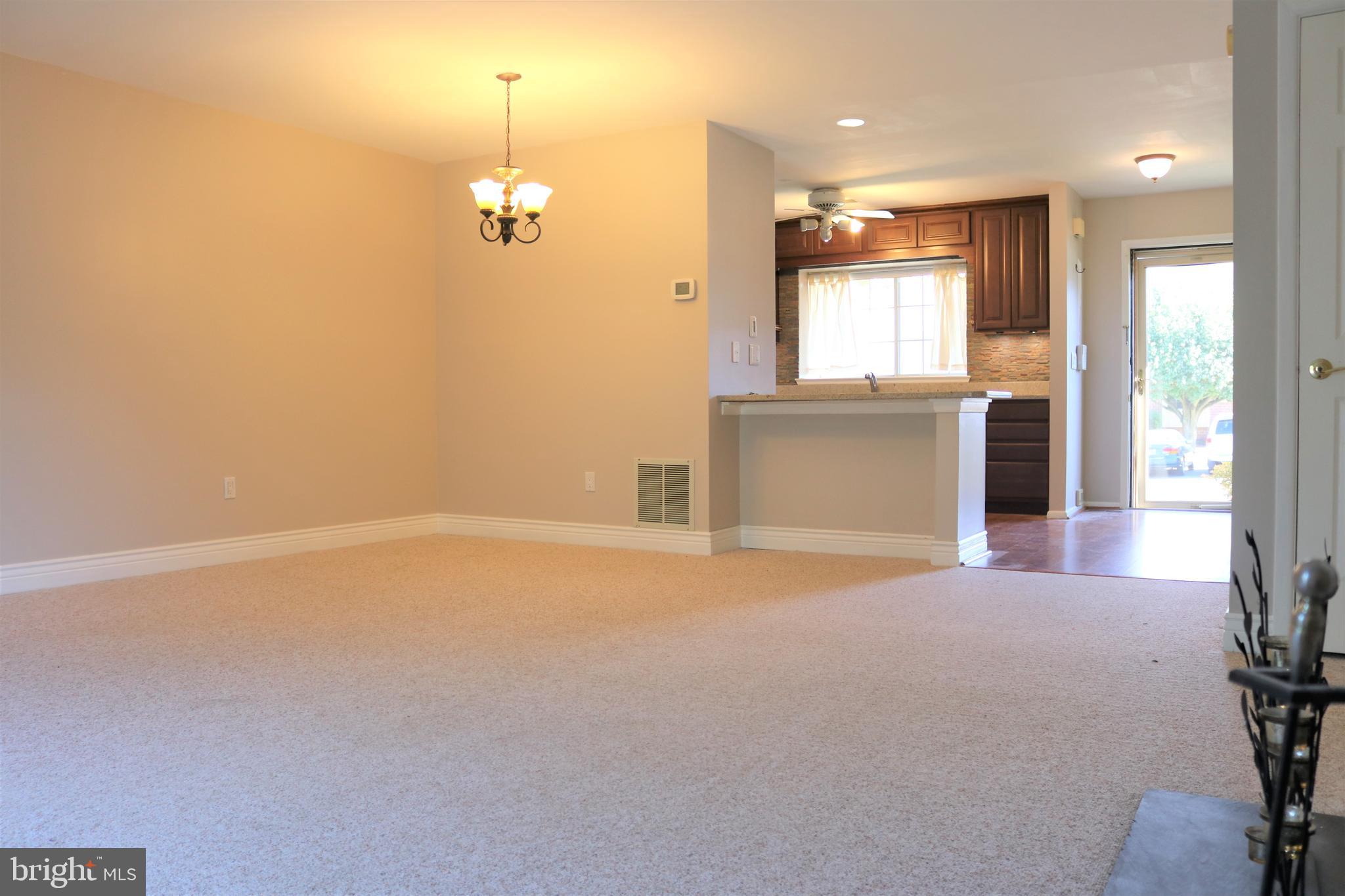 SILVER SPRING STATION - Residential