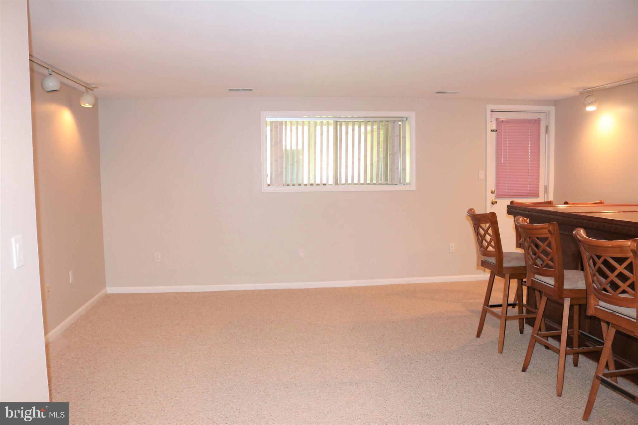 SILVER SPRING STATION - Residential