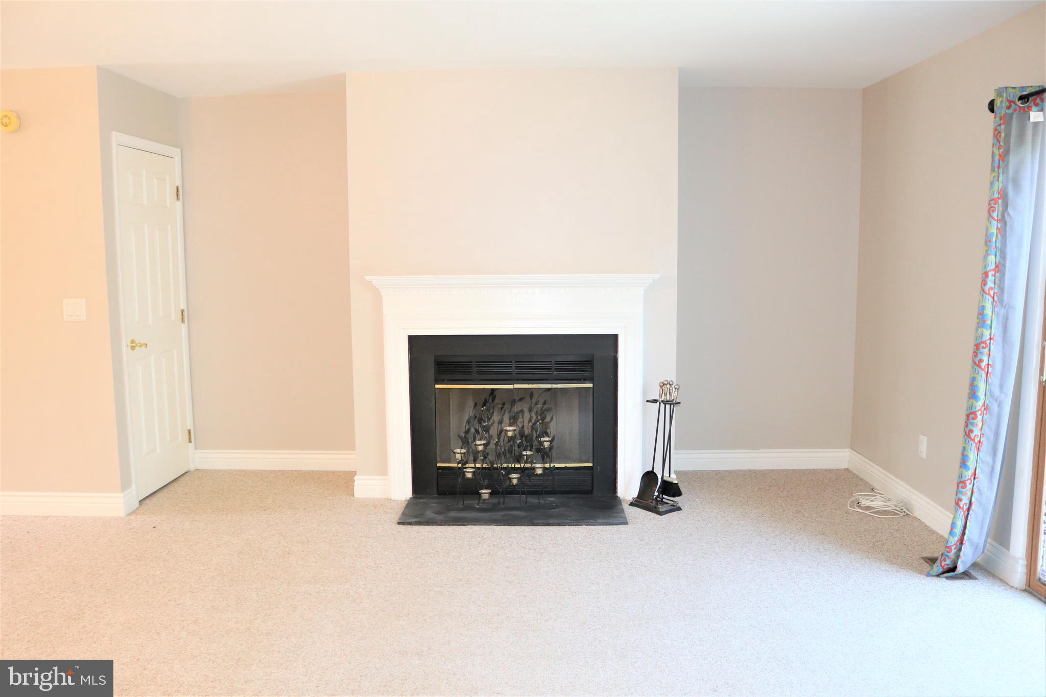 SILVER SPRING STATION - Residential