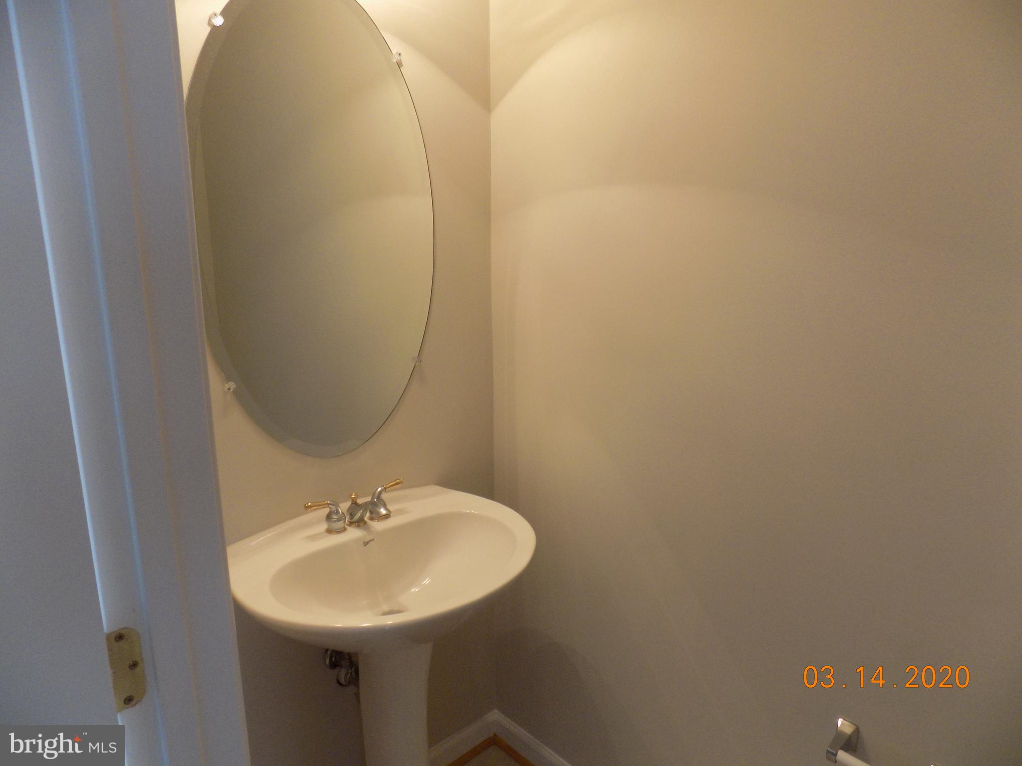 BALLENGER CROSSING - Residential Lease