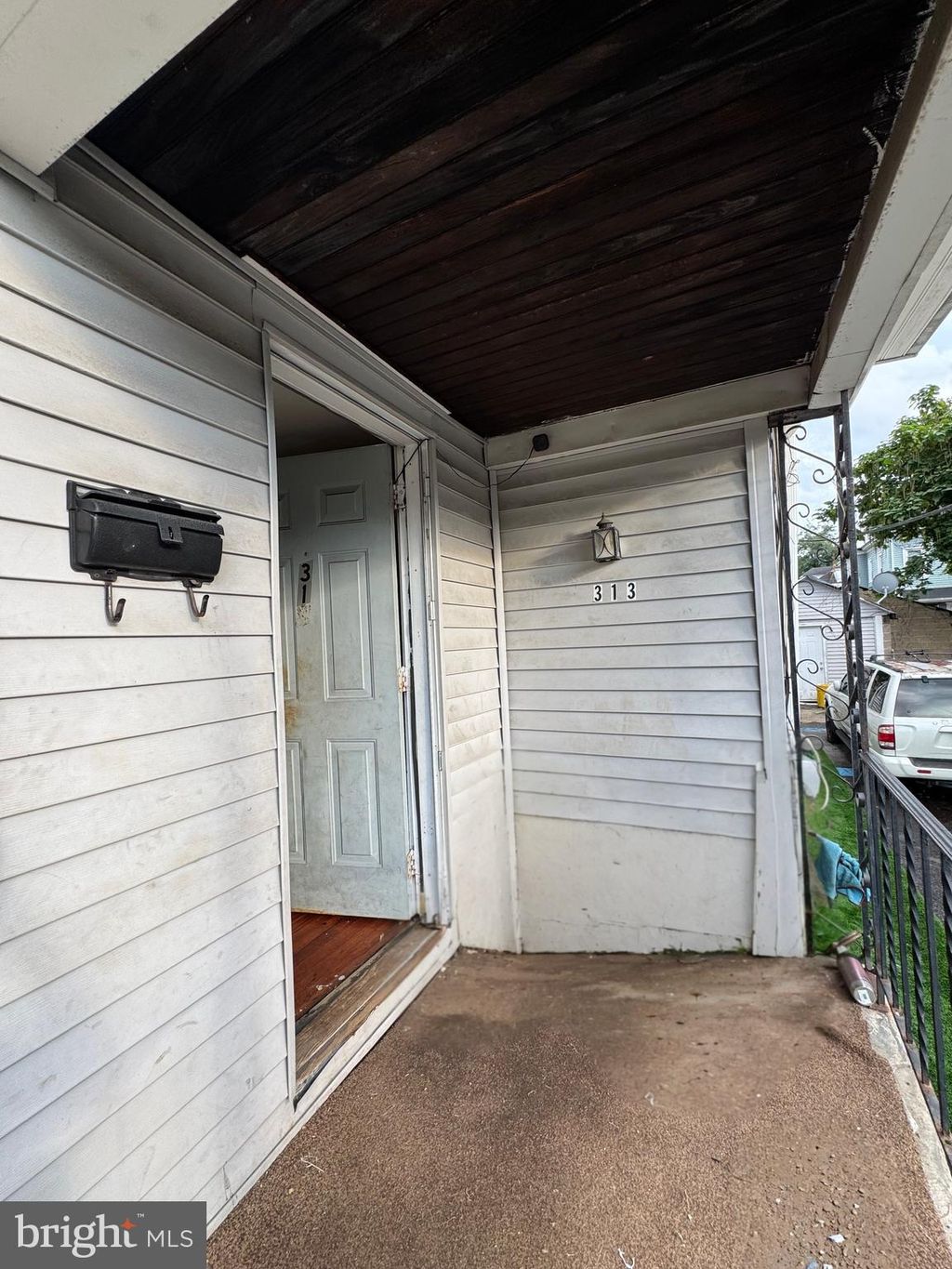 Photo of 313 Tioga Street, TRENTON, NJ 08609 (MLS # NJME2067138)