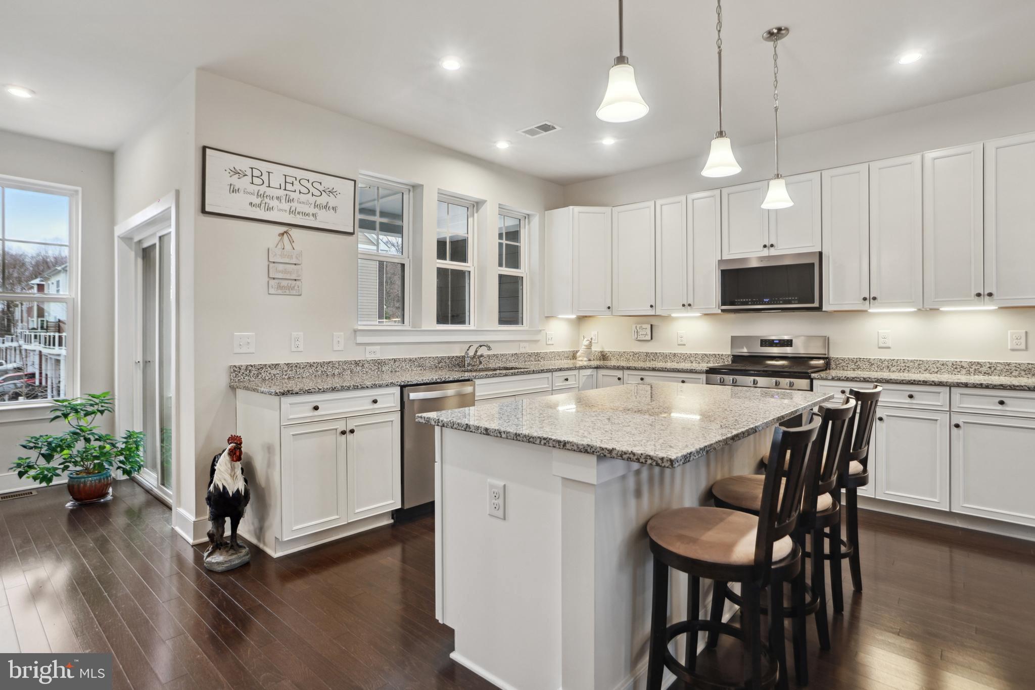 POTOMAC SHORES - Residential