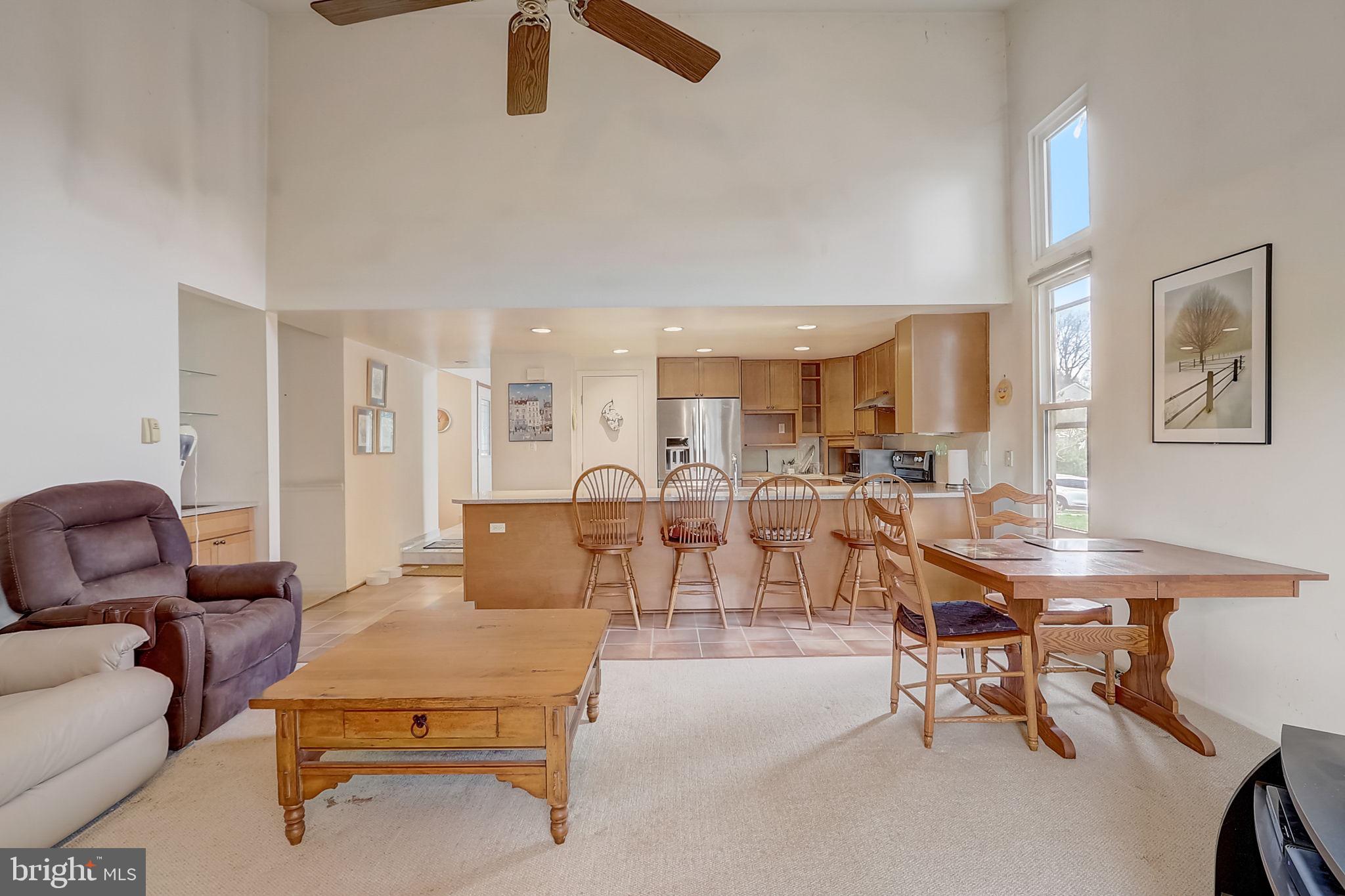 BENT TREE - Residential