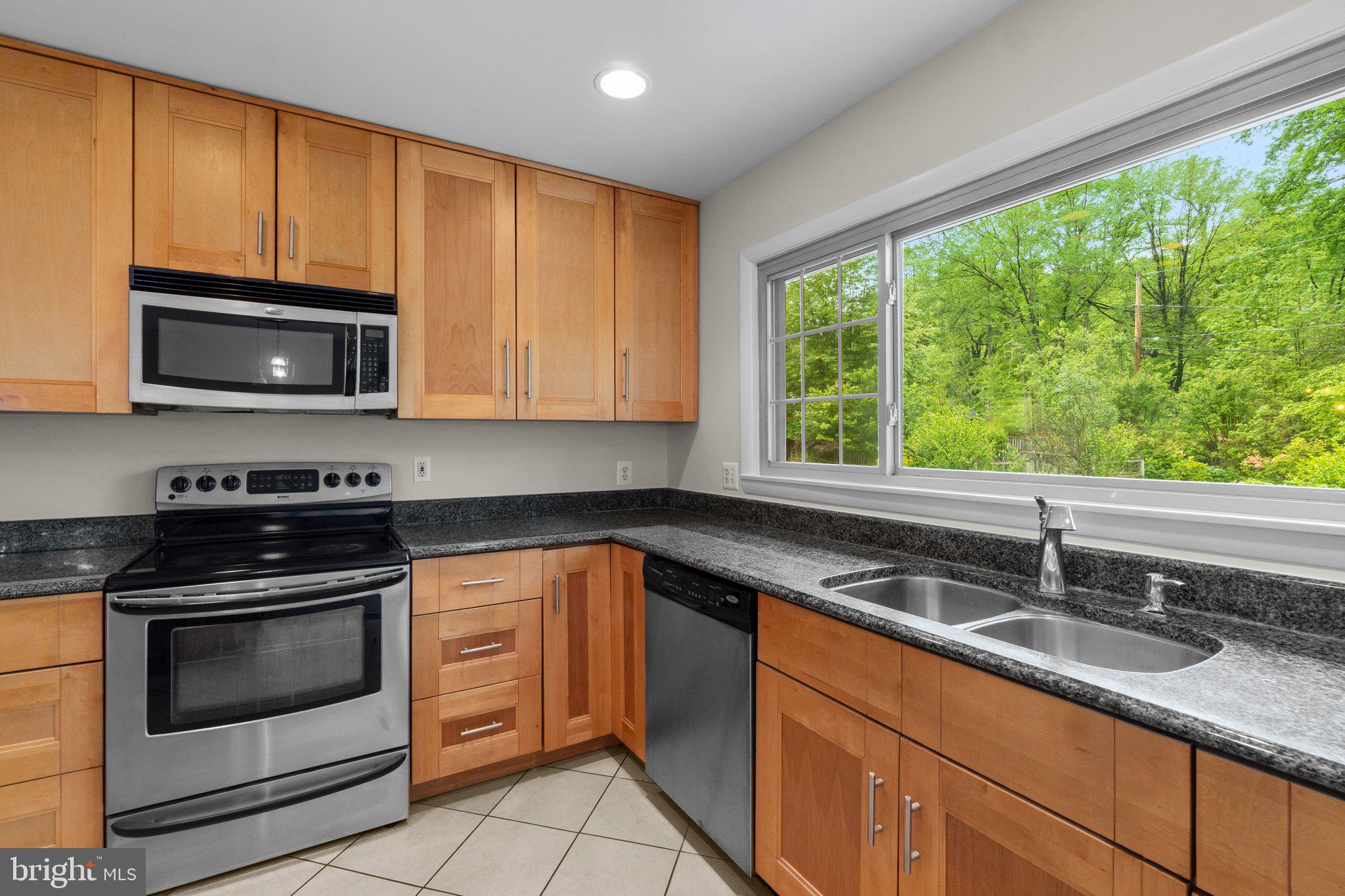 PINE VALLEY - Residential