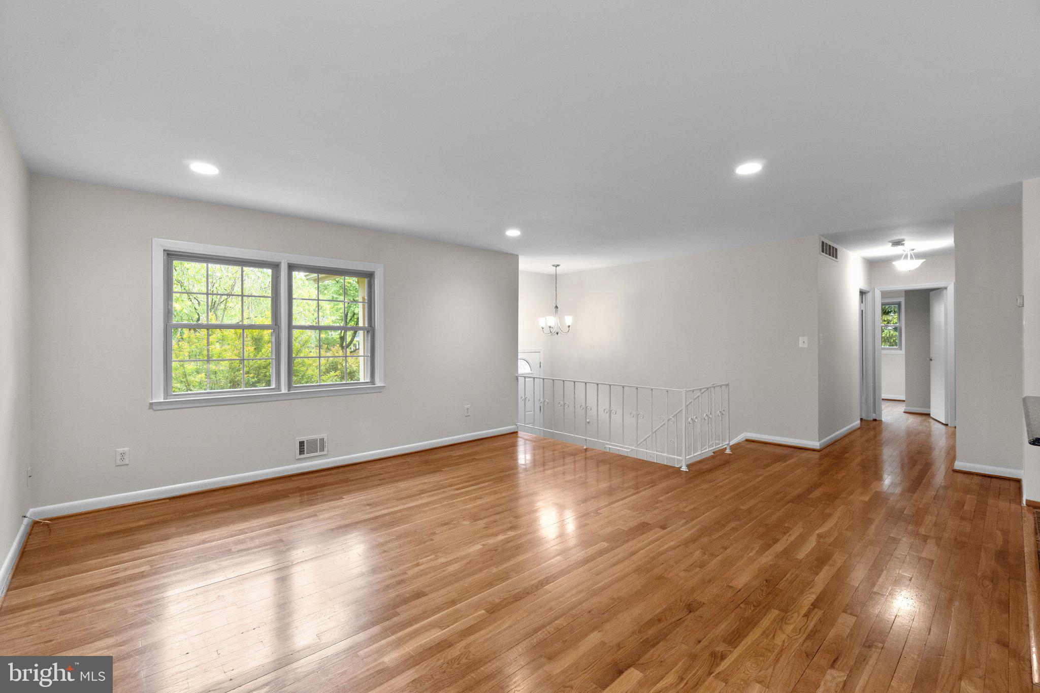 PINE VALLEY - Residential