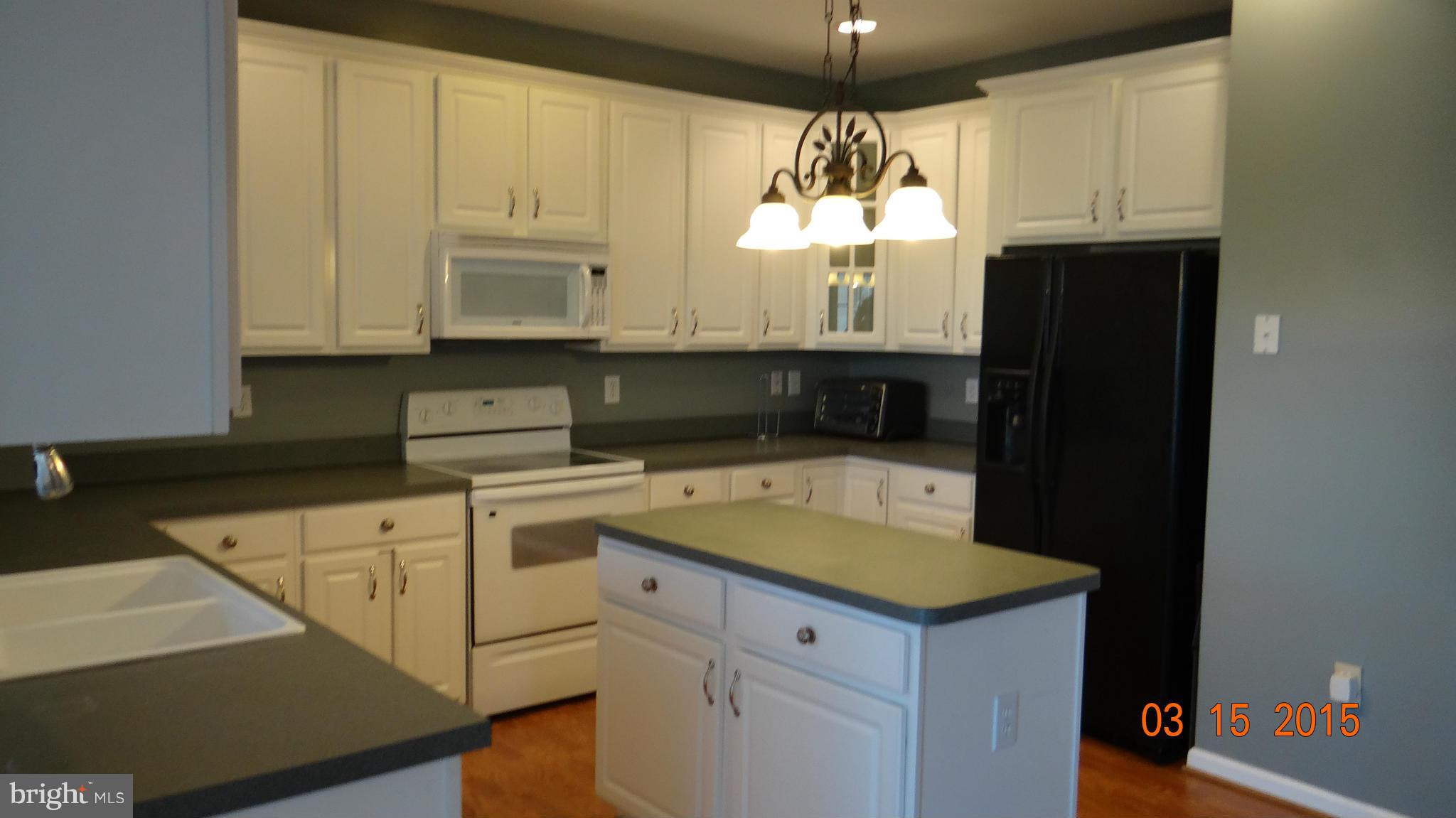 SALEM FIELDS - Residential