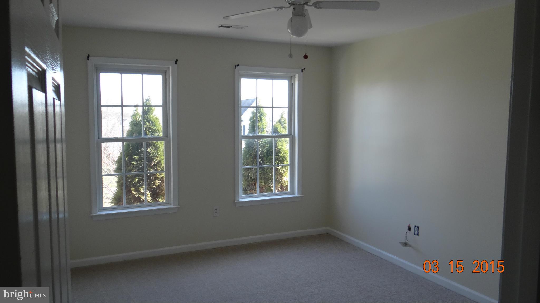 SALEM FIELDS - Residential