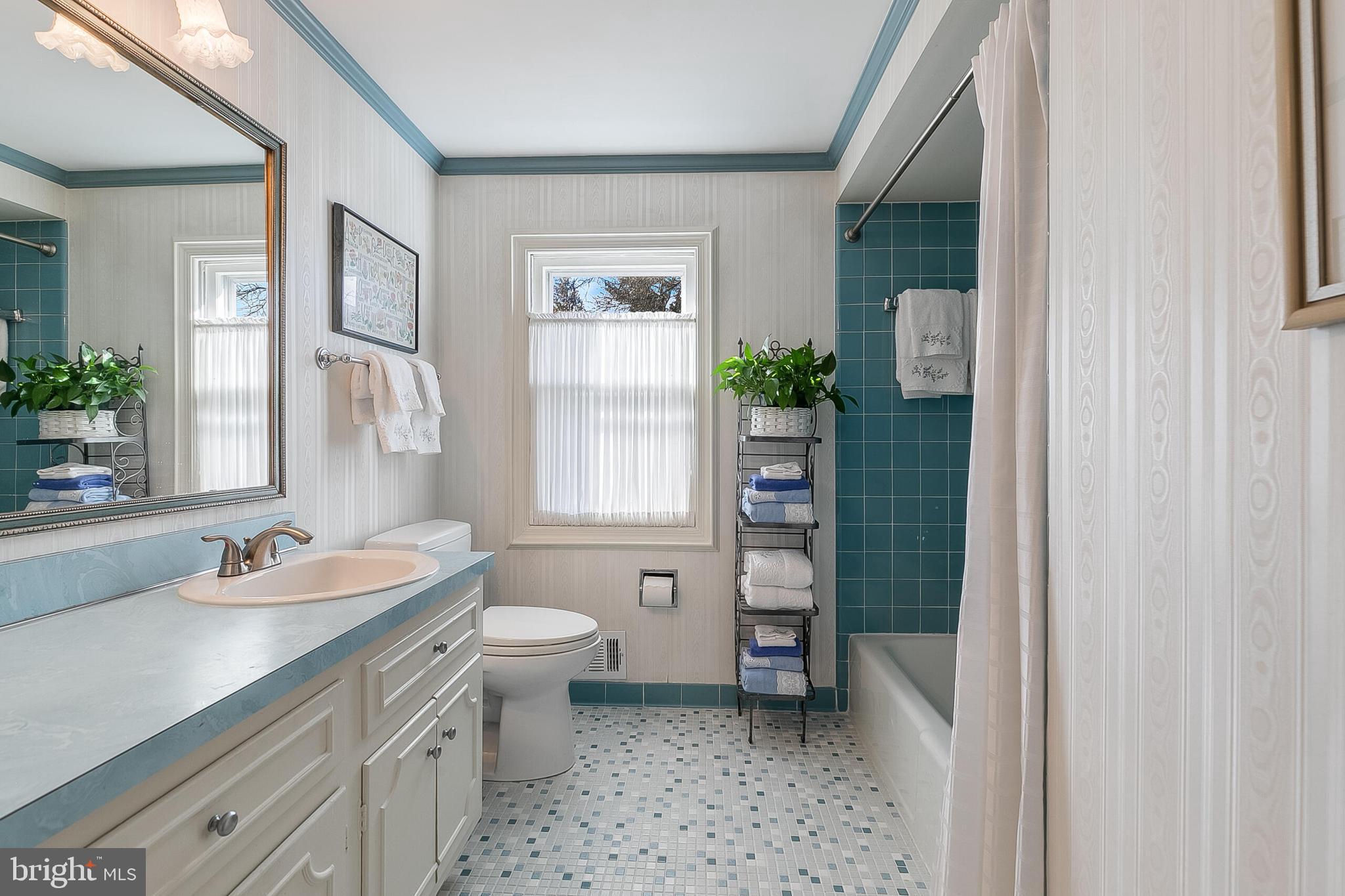 POTOMAC COMMONS - Residential