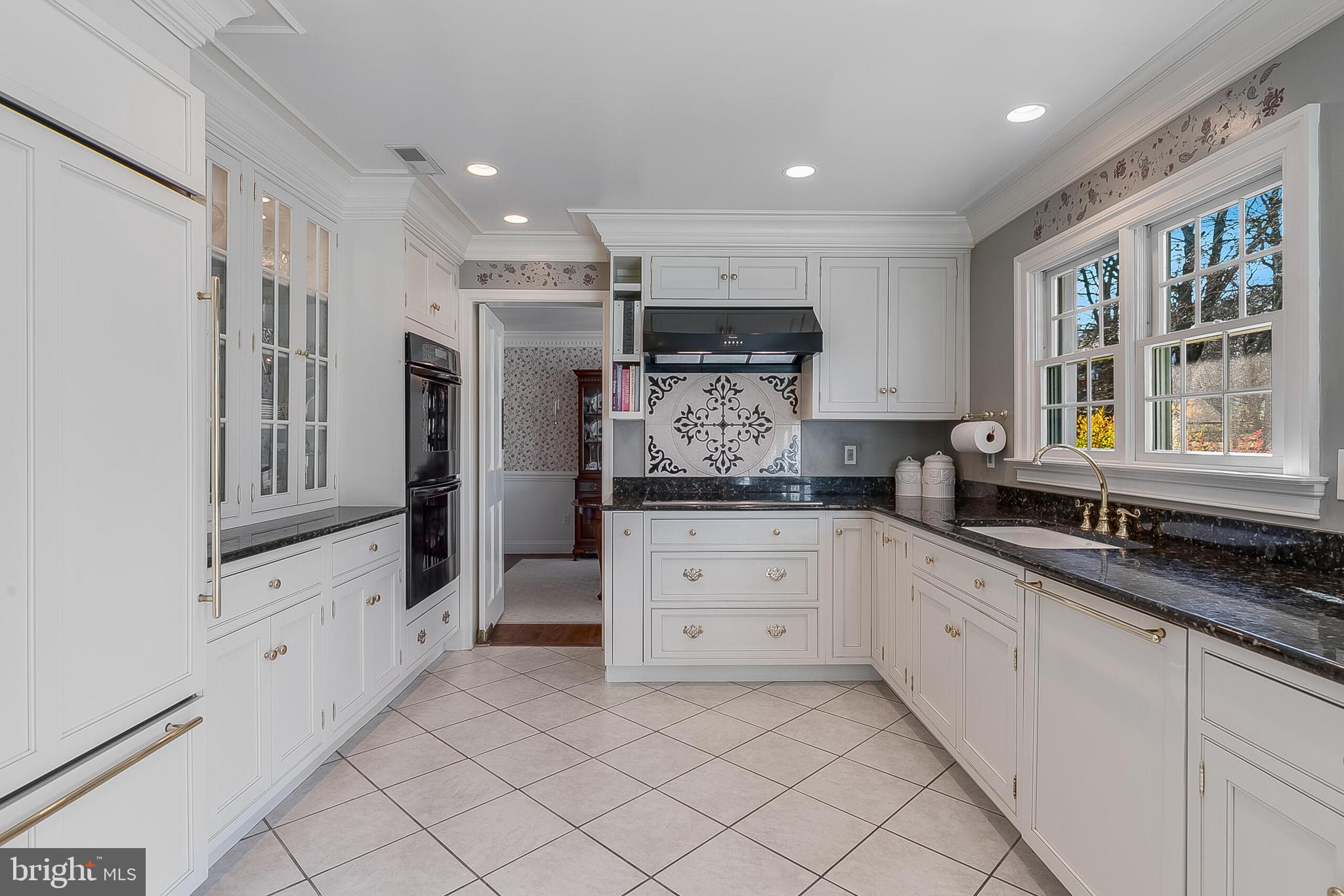 POTOMAC COMMONS - Residential