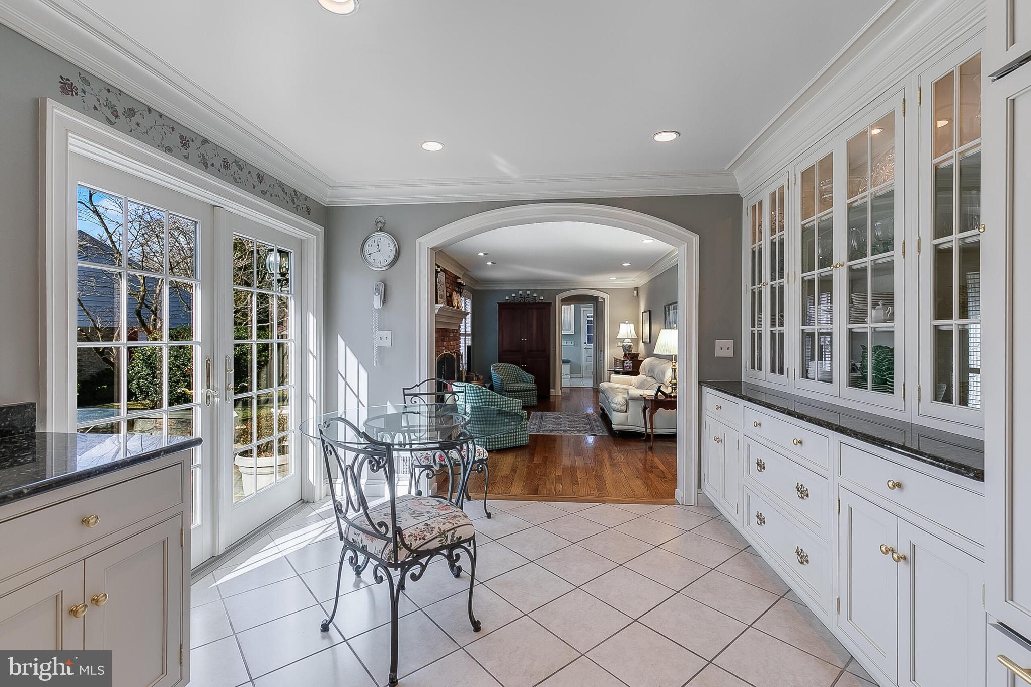 POTOMAC COMMONS - Residential