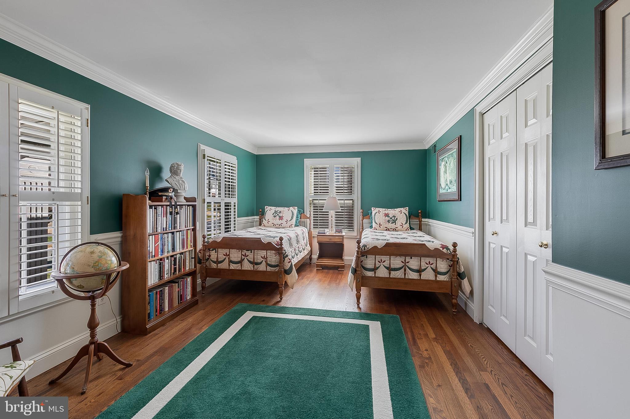 POTOMAC COMMONS - Residential