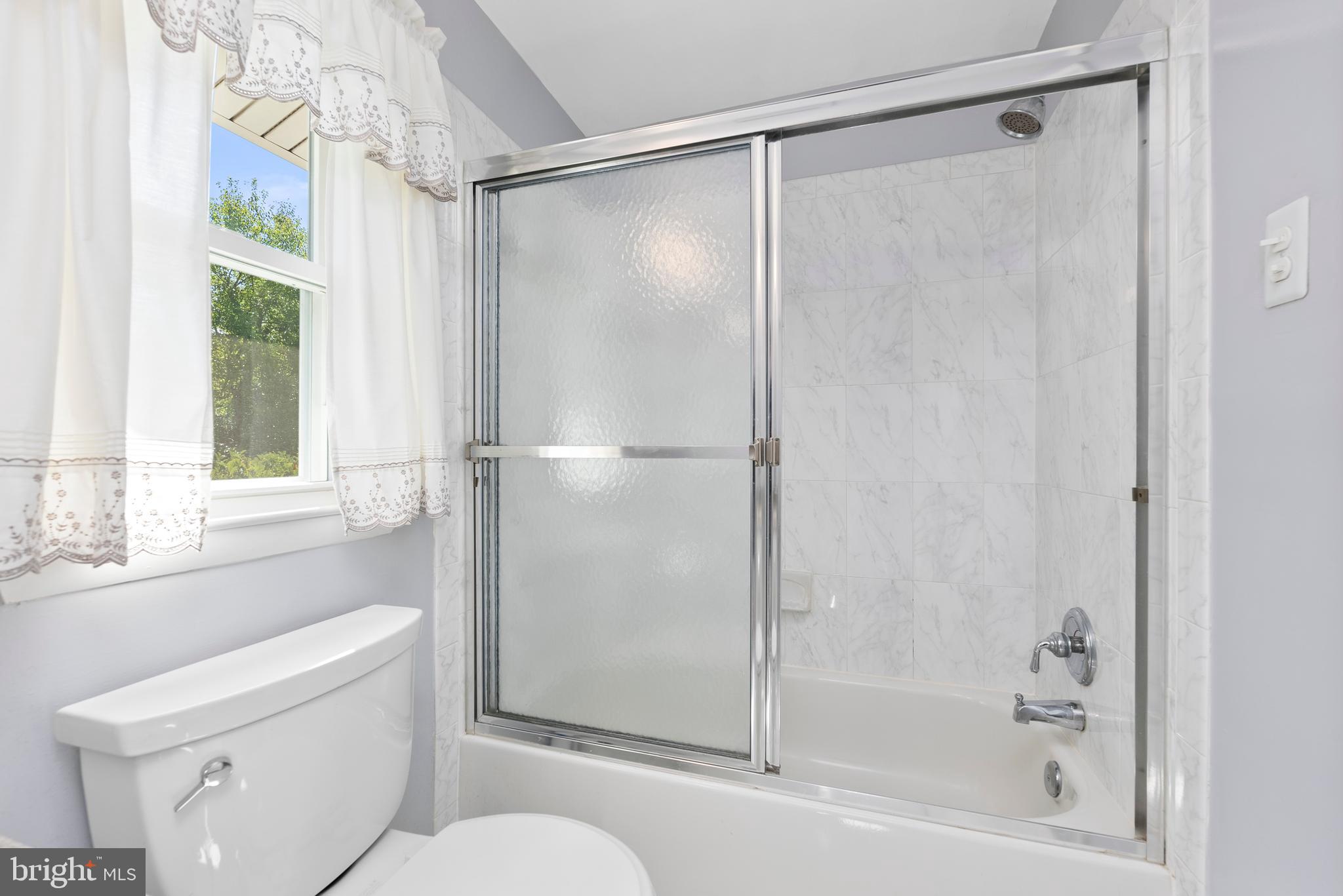 PERRY HALL - Residential