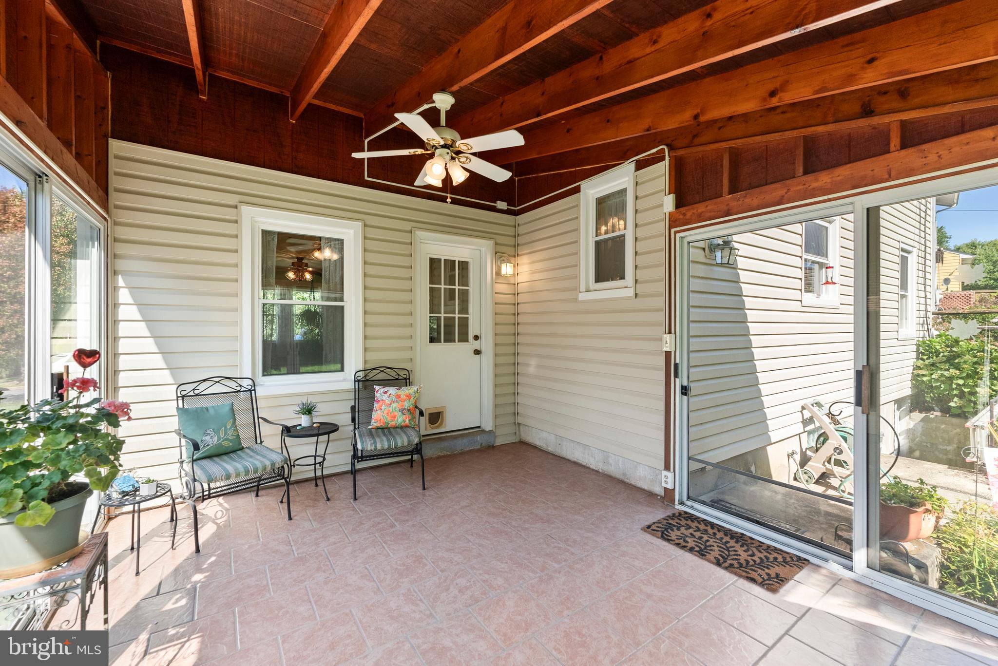 PERRY HALL - Residential