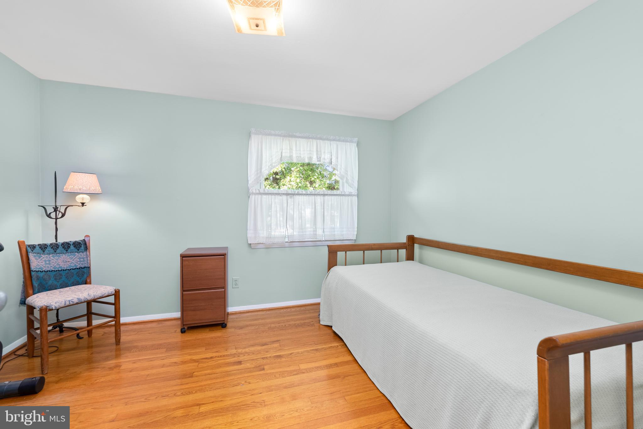 PERRY HALL - Residential