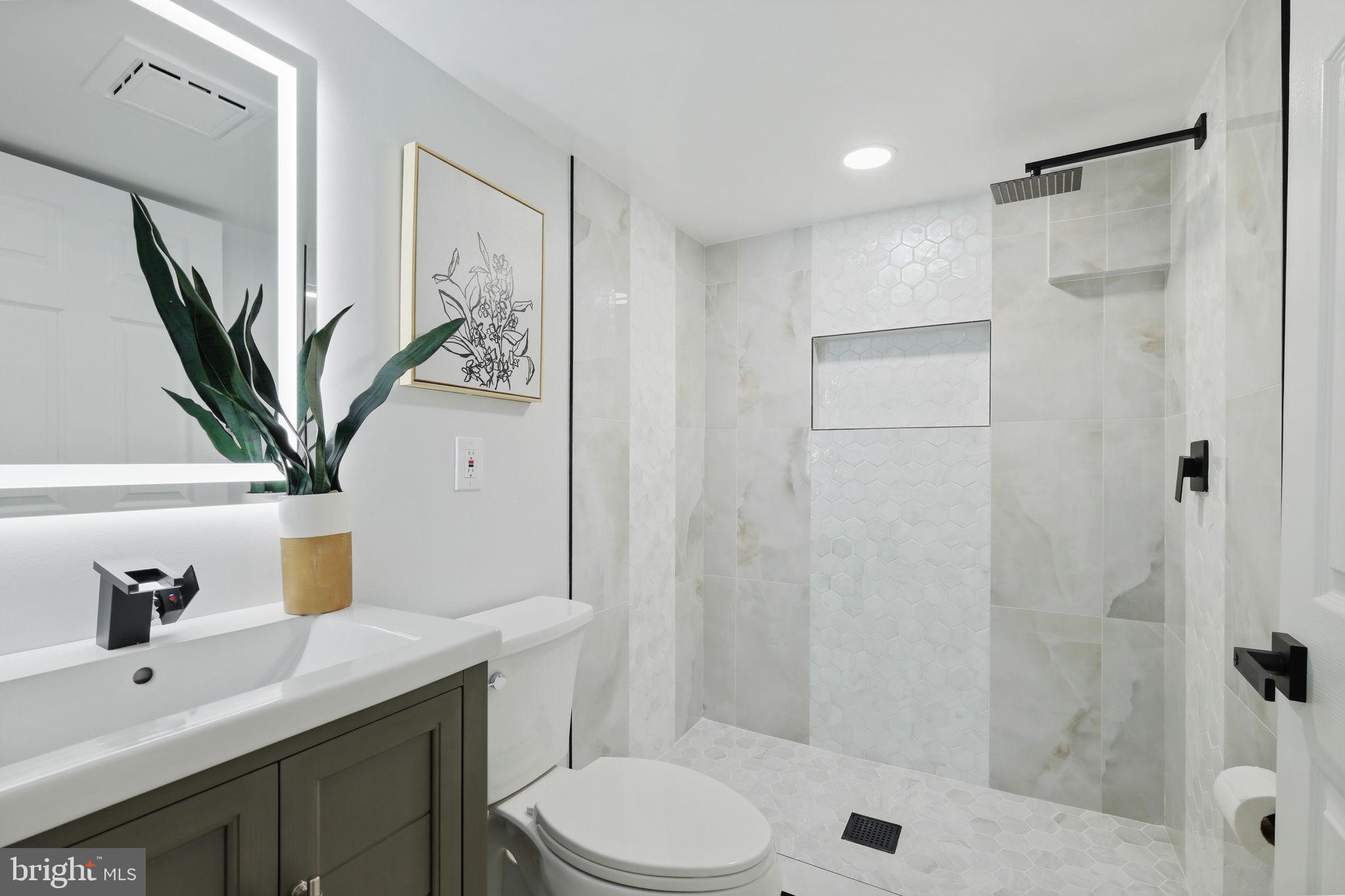 MEADOWOOD - Residential