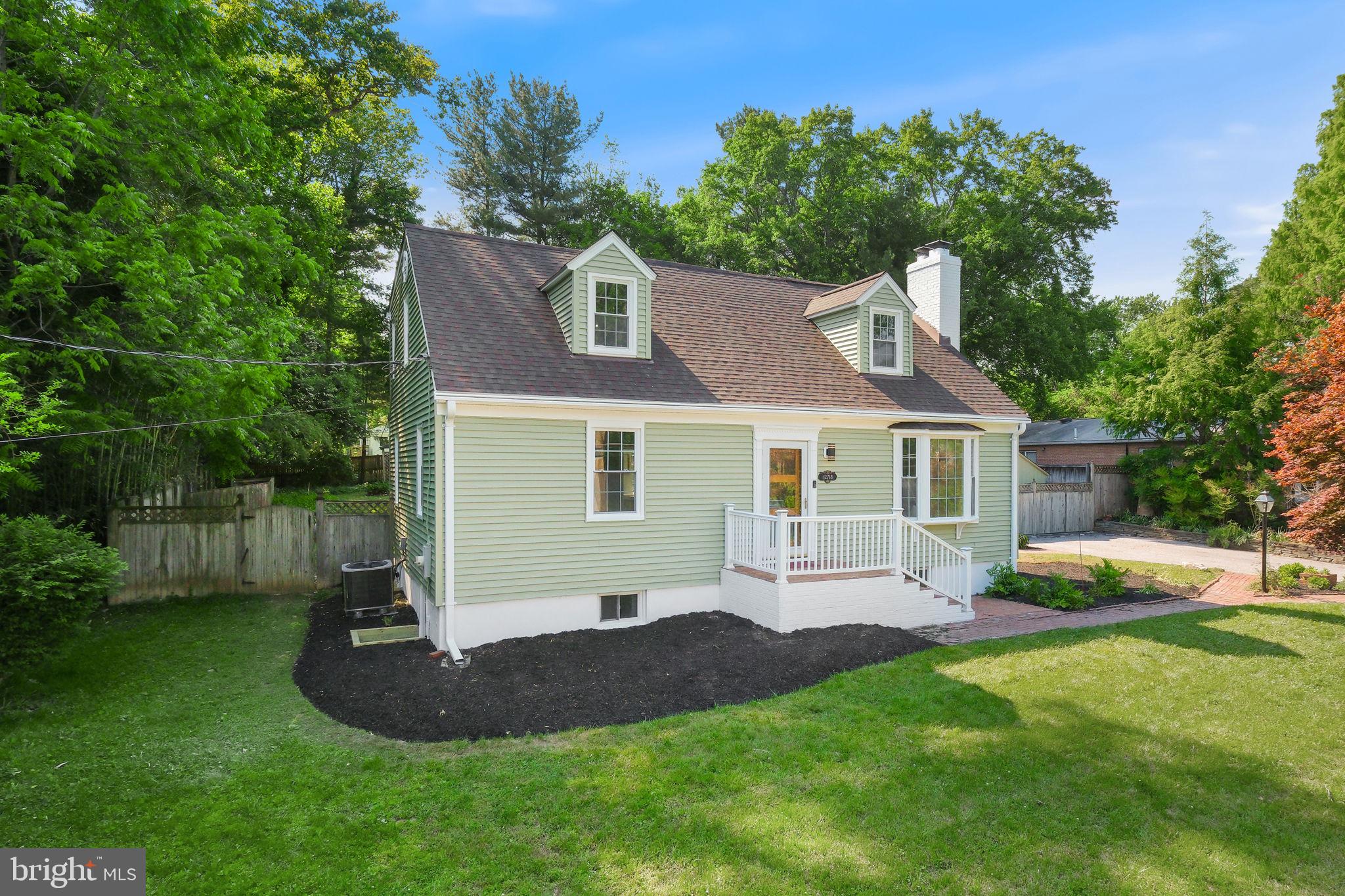 MEADOWOOD - Residential