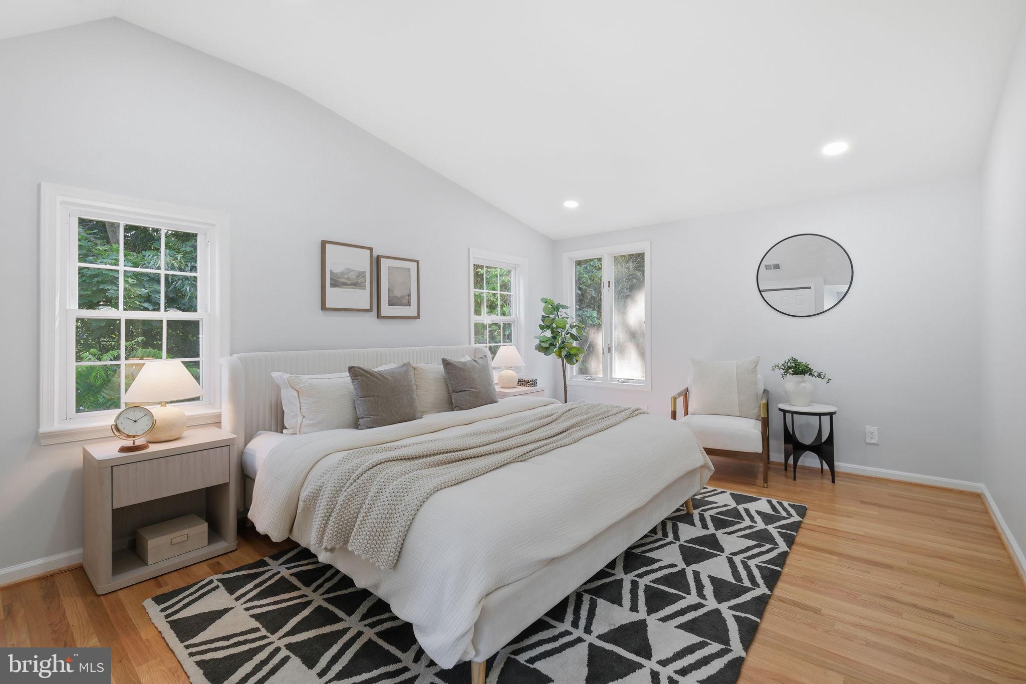 MEADOWOOD - Residential