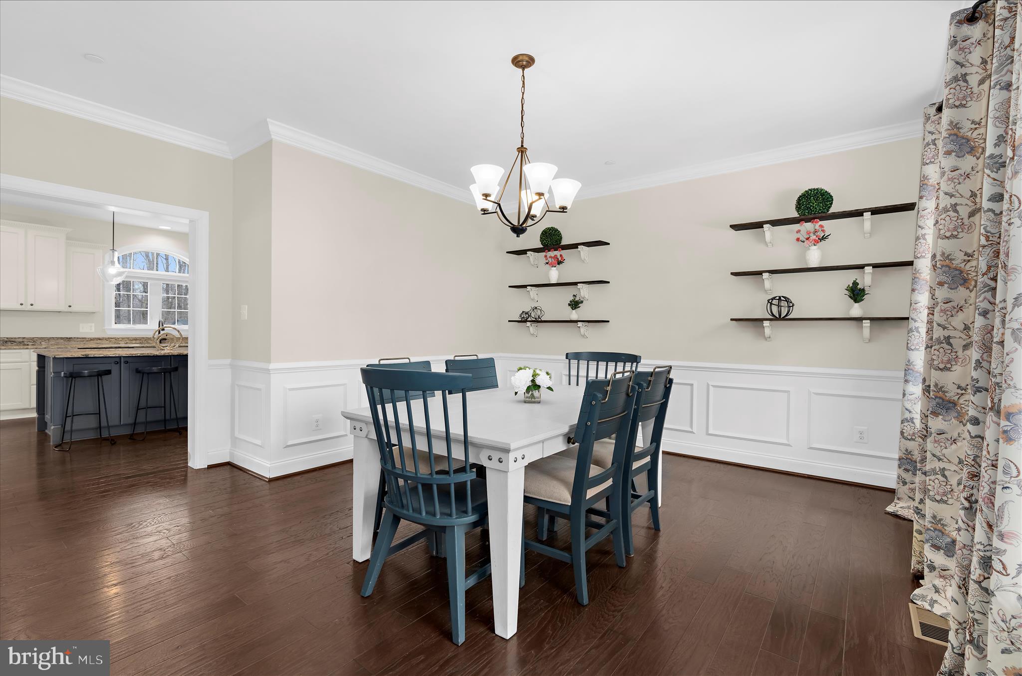 OAKLAND HALL - Residential