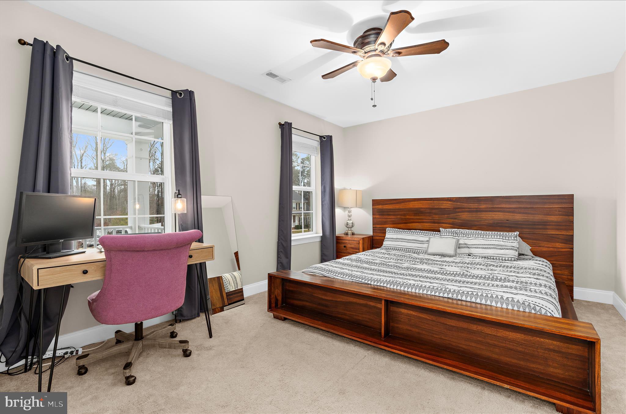 OAKLAND HALL - Residential