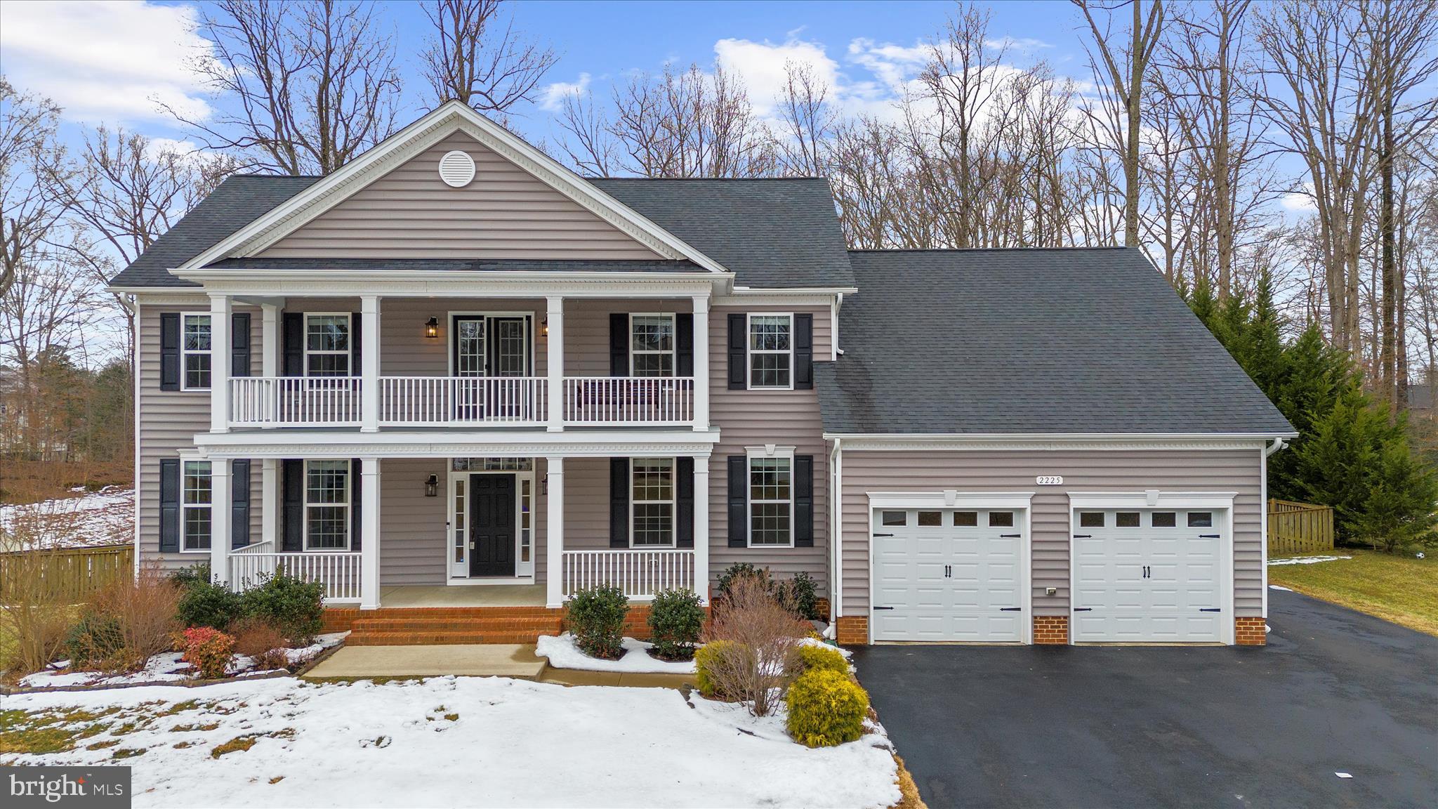 OAKLAND HALL - Residential