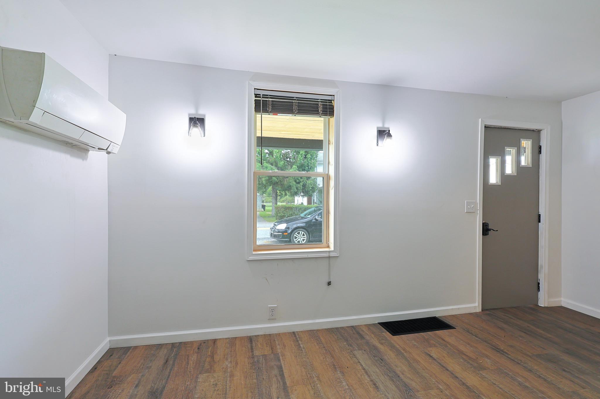 RIDGELEY - Residential