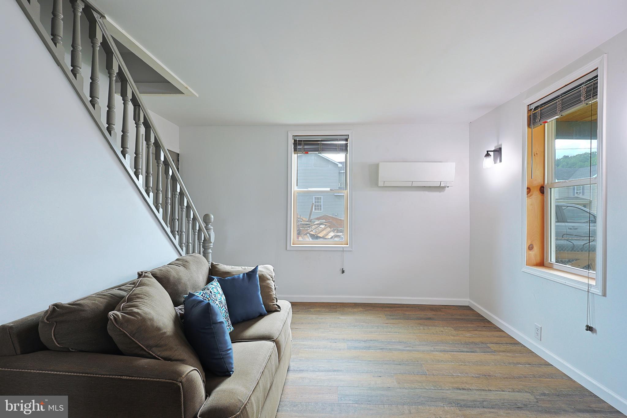 3970 PATTERSON CREEK VILLAGE PIKE