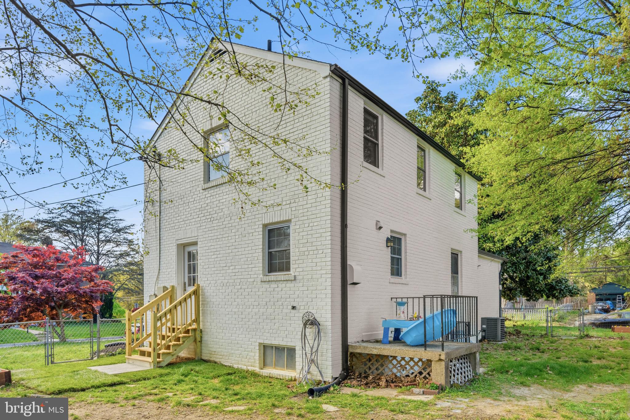 TAKOMA PARK - Residential