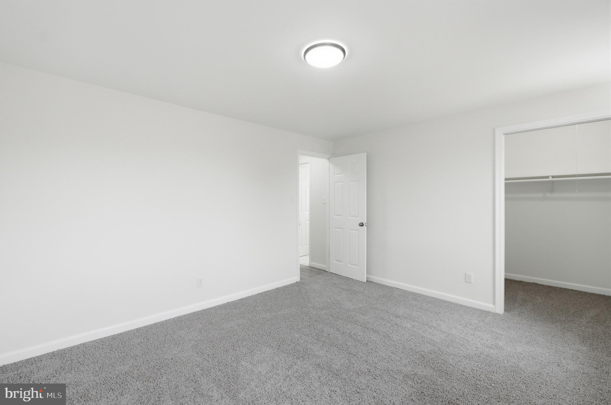 ELIZABETHS LANDING - Residential