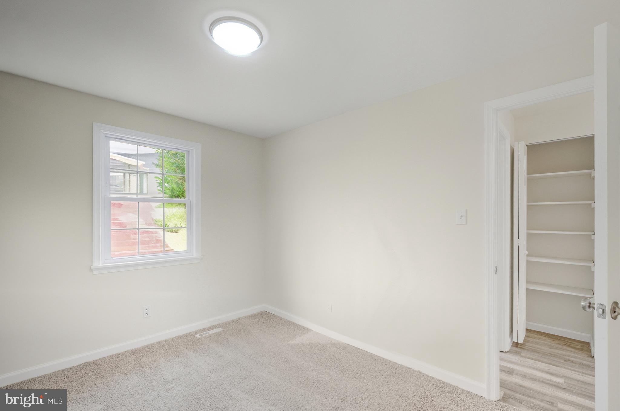 ELIZABETHS LANDING - Residential