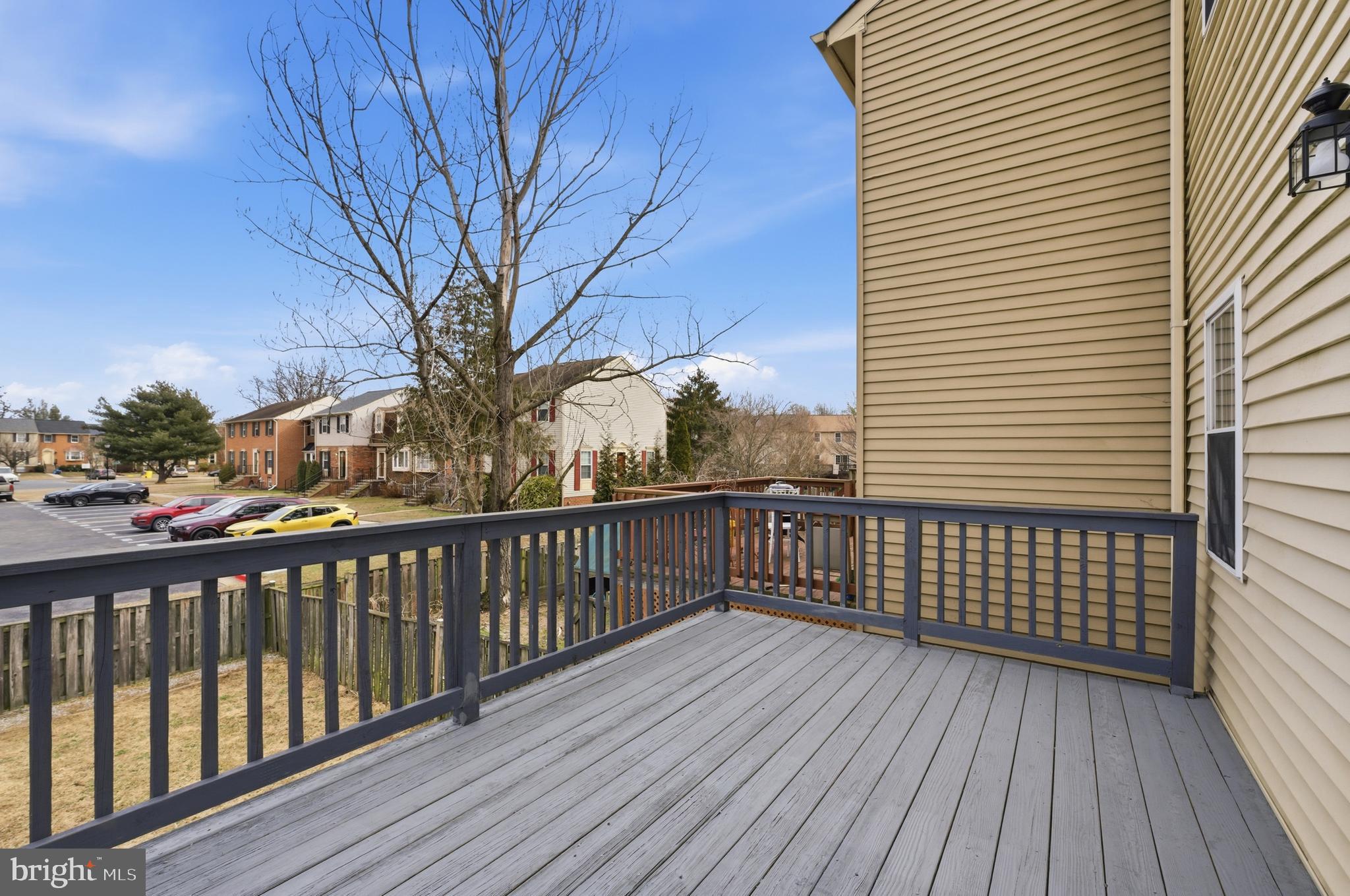 ELIZABETHS LANDING - Residential