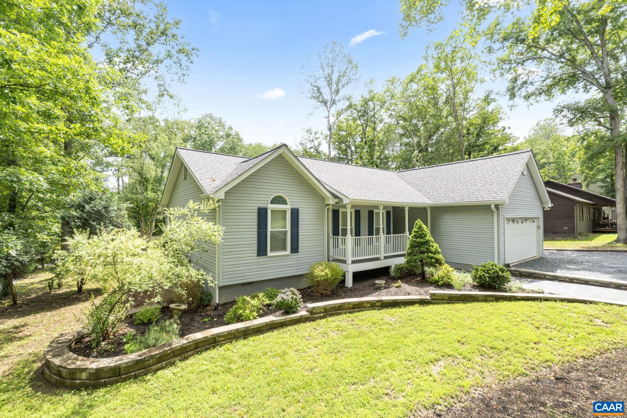 137 JEFFERSON DR