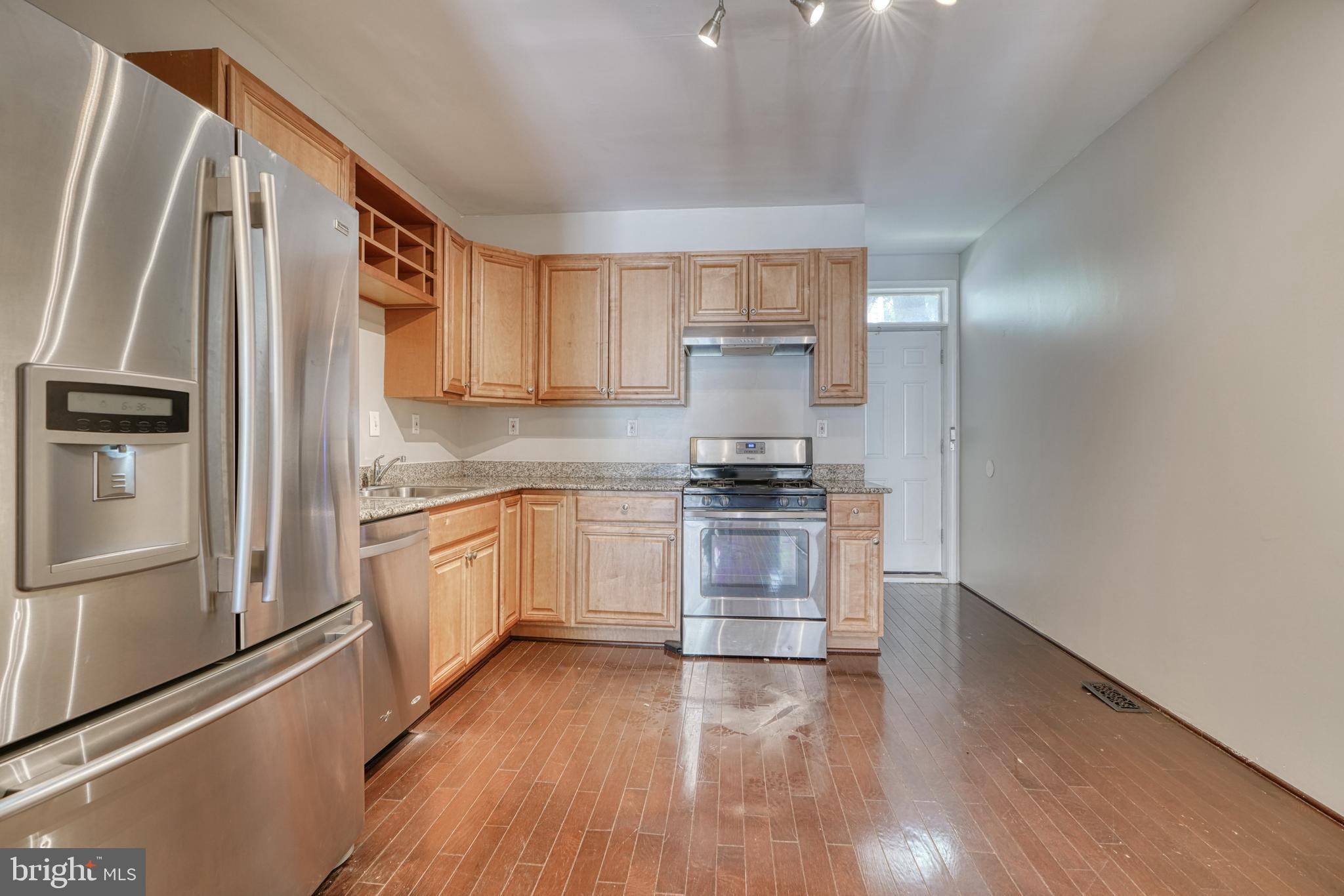 WASHINGTON VILLAGE - Residential