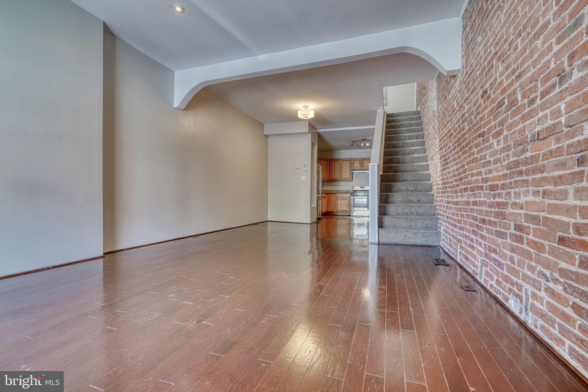 WASHINGTON VILLAGE - Residential