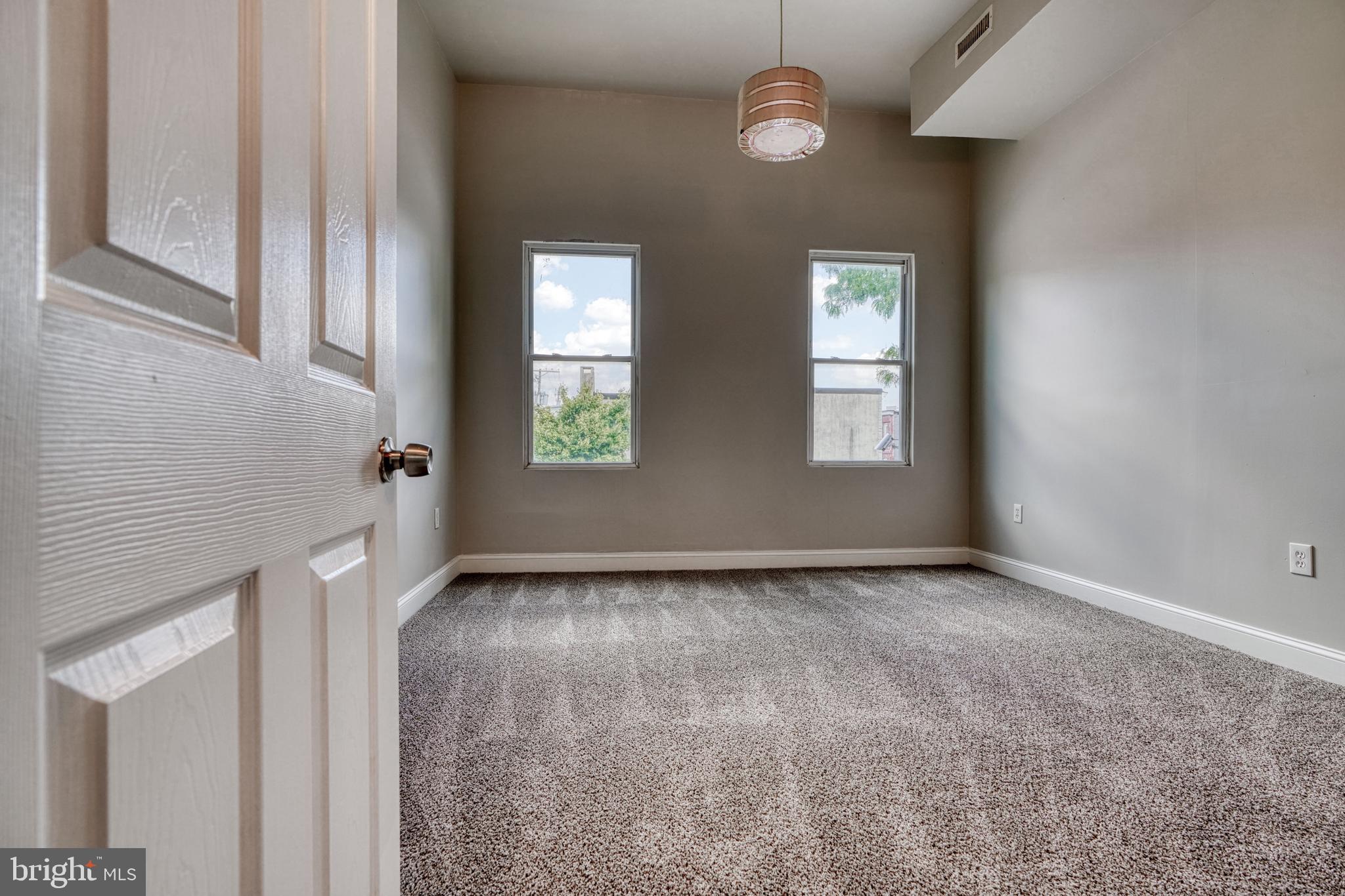 WASHINGTON VILLAGE - Residential