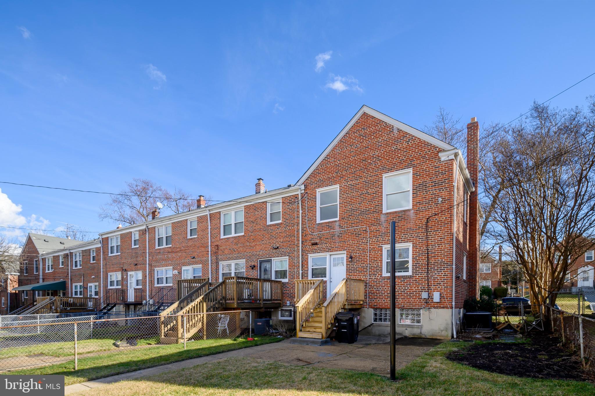 EDMONDSON HEIGHTS - Residential Lease