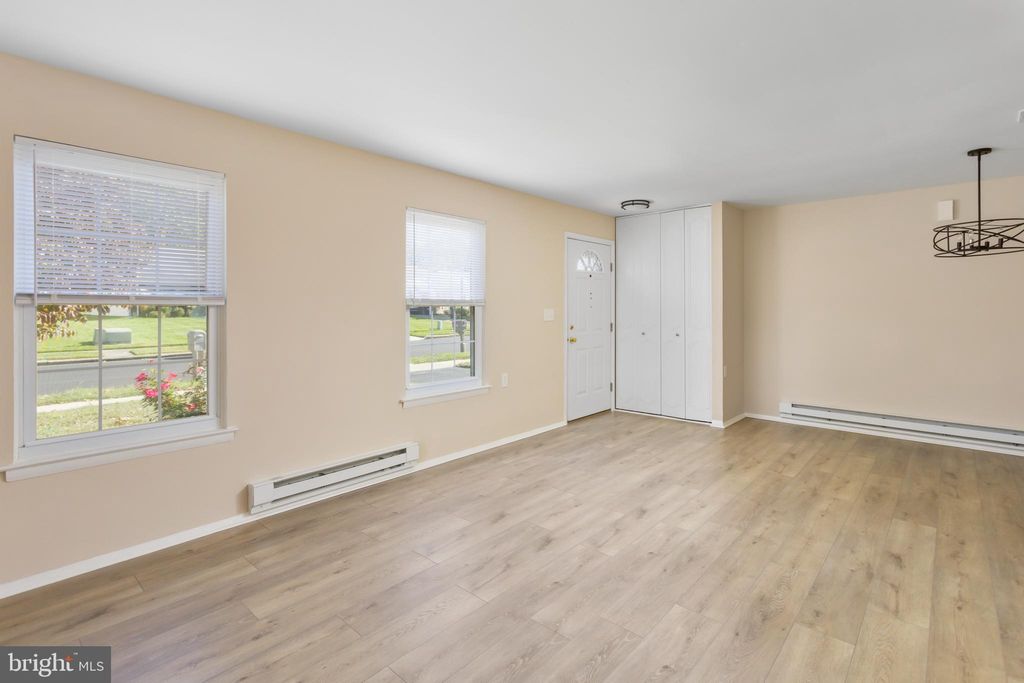 Photo of 115 Dorchester Drive, SOUTHAMPTON, NJ 08088 (MLS # NJBL2097190)