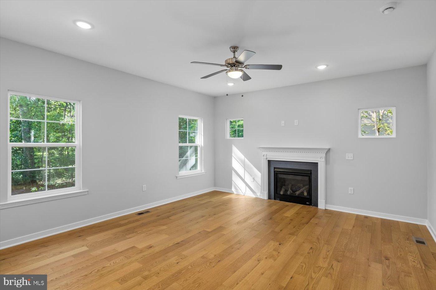 LAKE OF THE WOODS - Residential