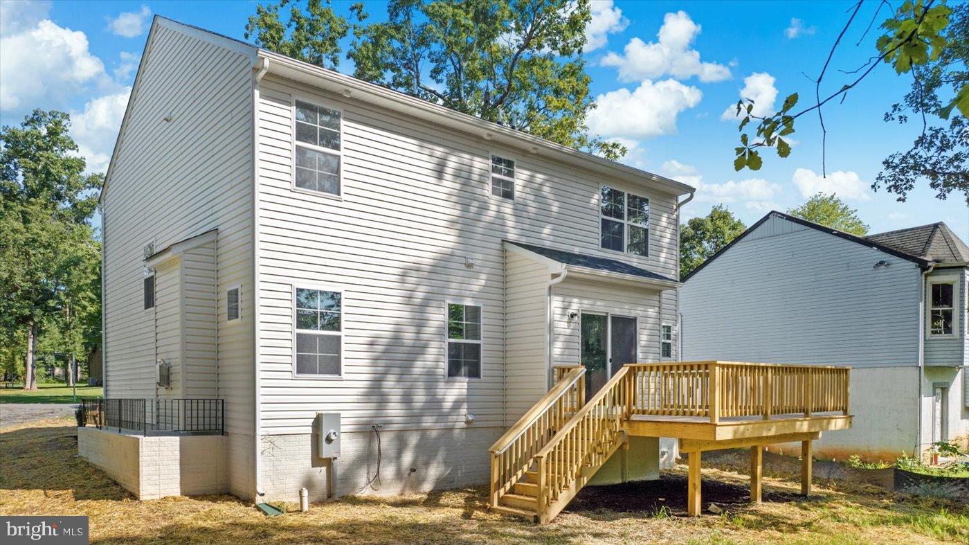 LAKE OF THE WOODS - Residential