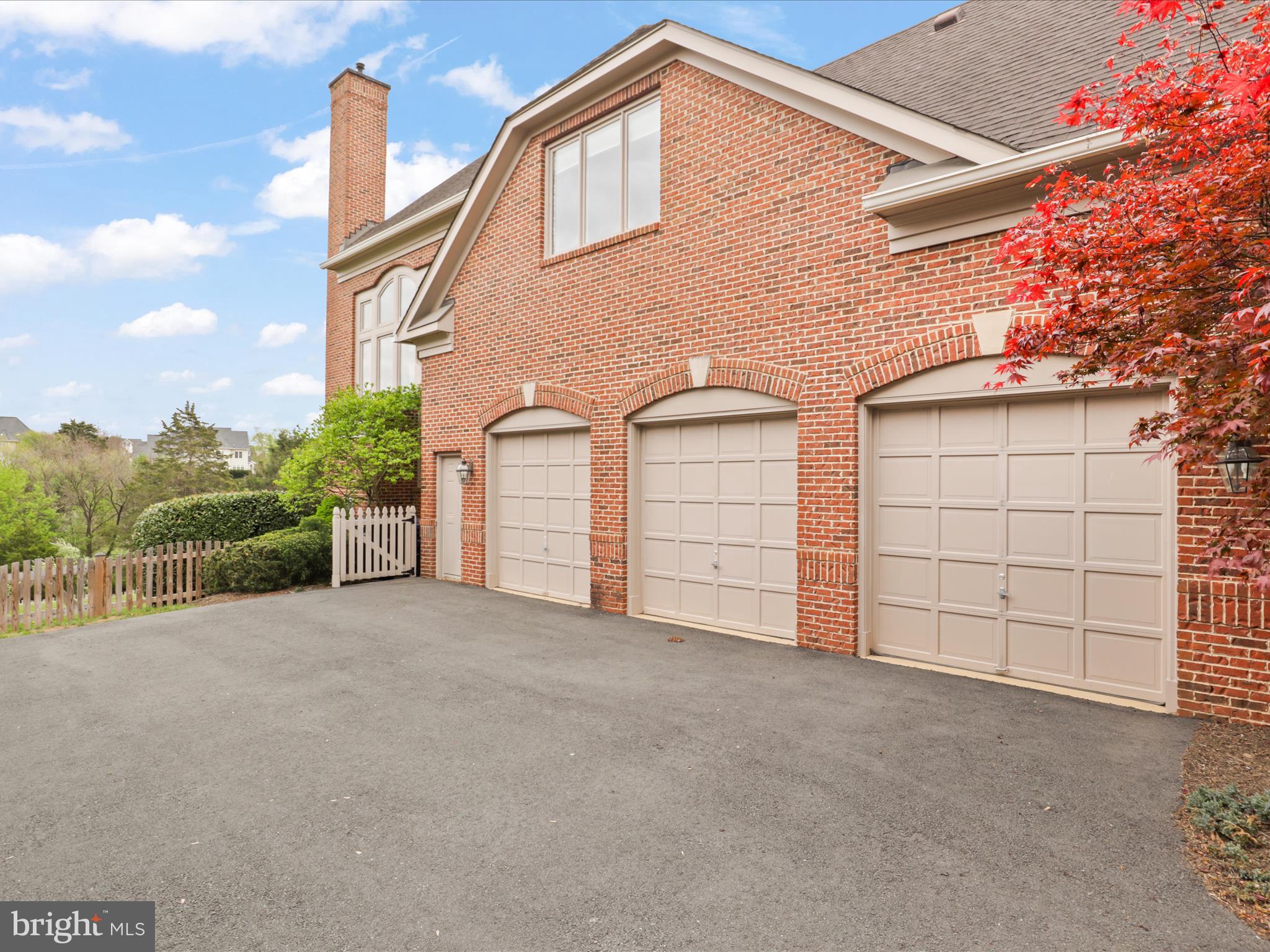 WILD MEADOW - Residential