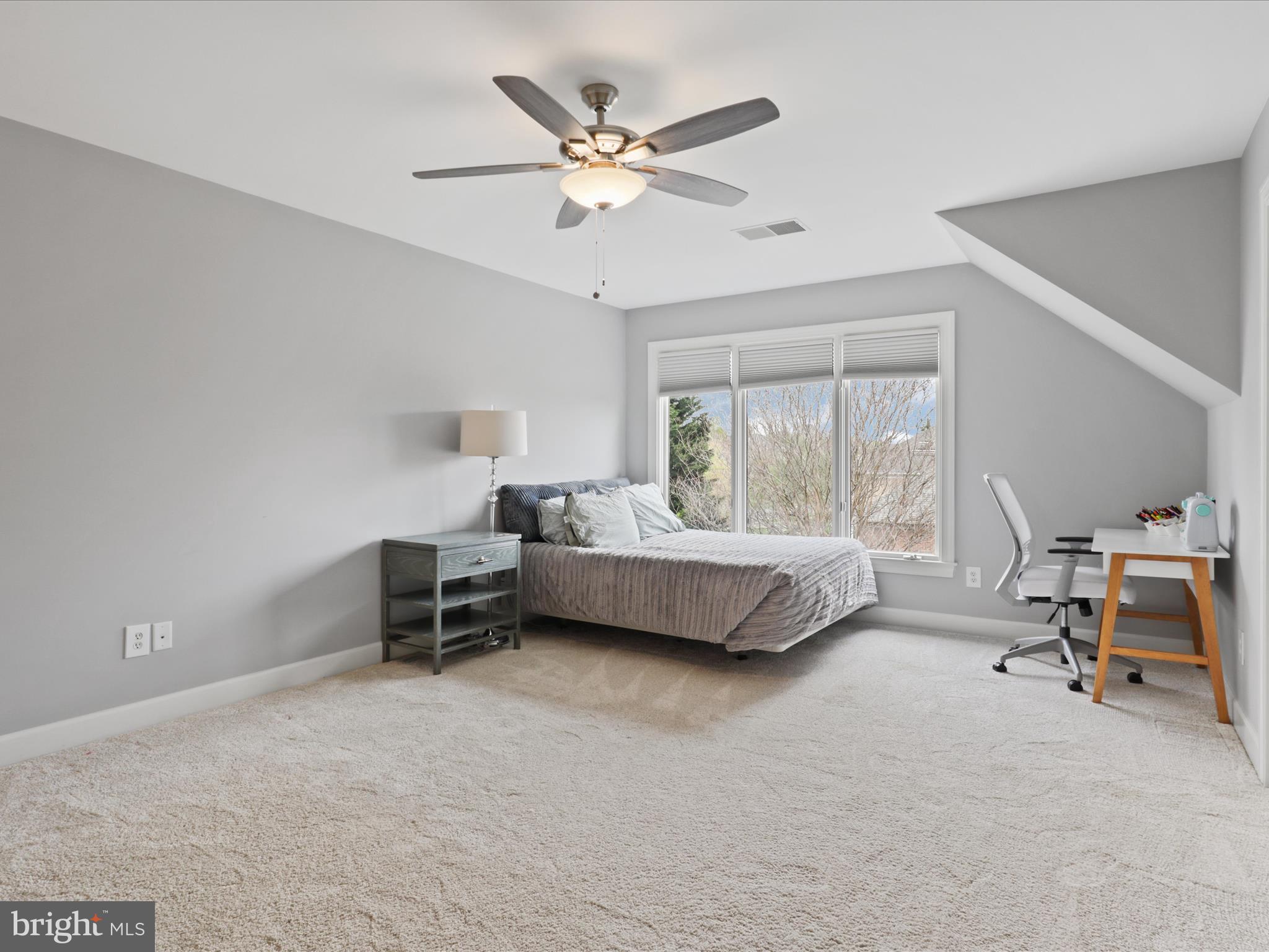 WILD MEADOW - Residential