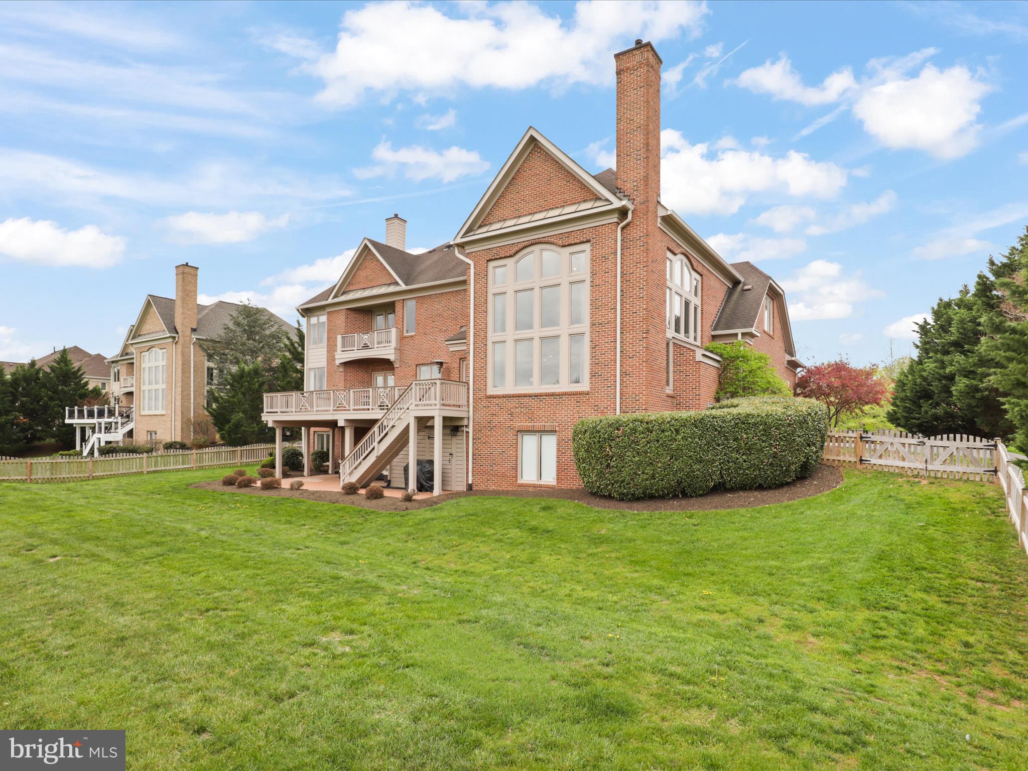 WILD MEADOW - Residential