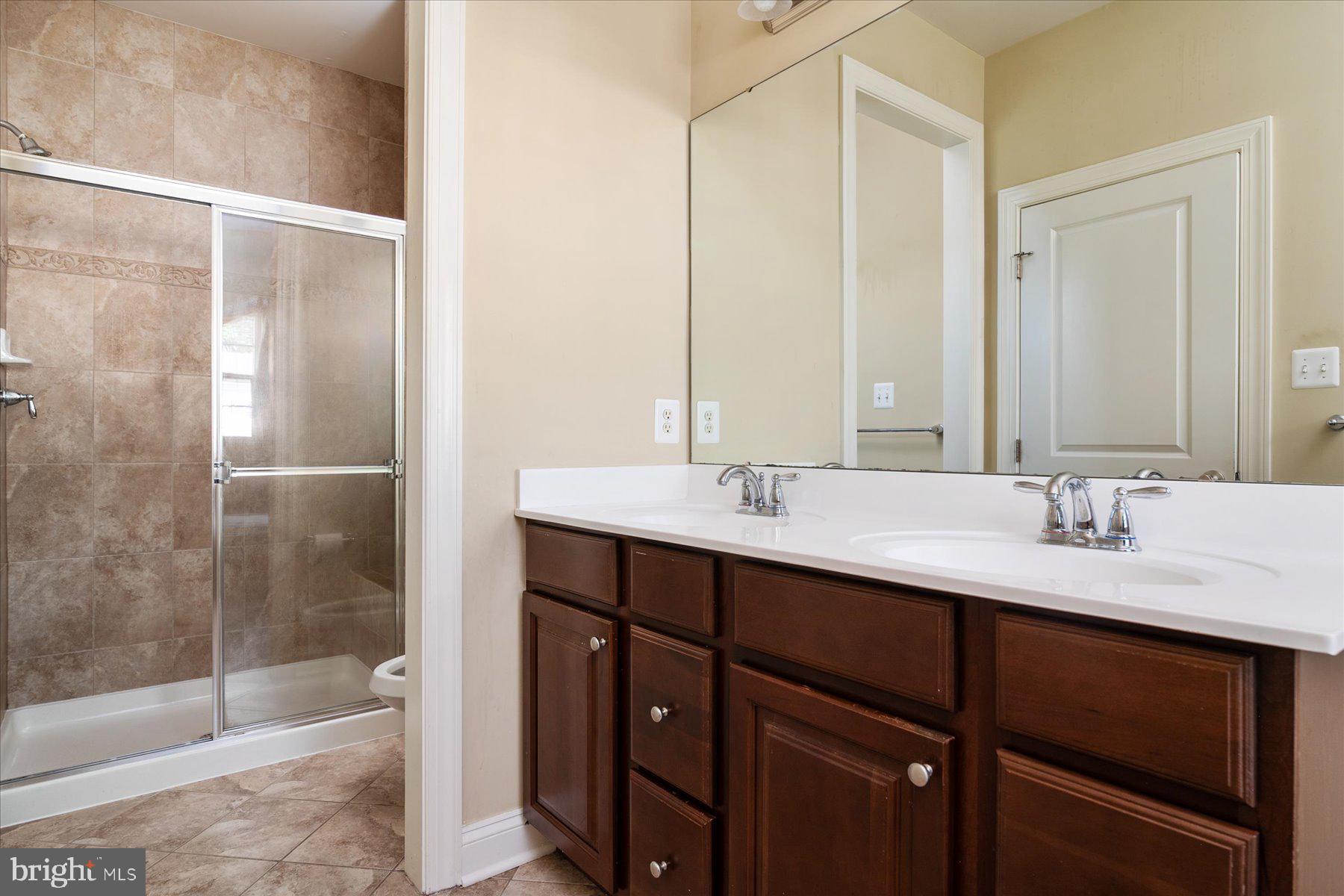 TANYARD SPRINGS - Residential Lease